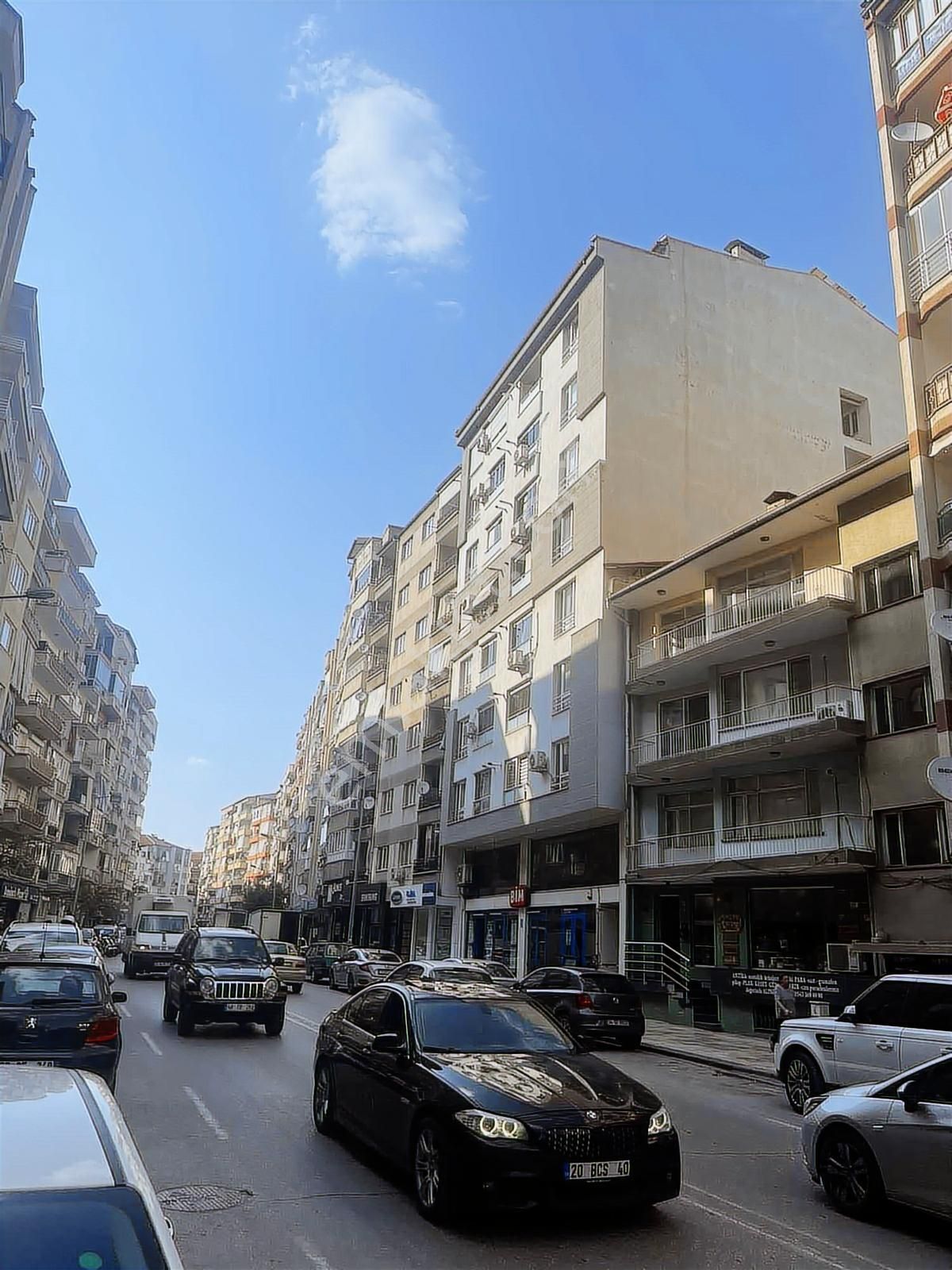 Kocabıyık Gayrimenkul'den Çaybaşı Cadde Üzeri 3+1 Arakat Daire - Görsel 5