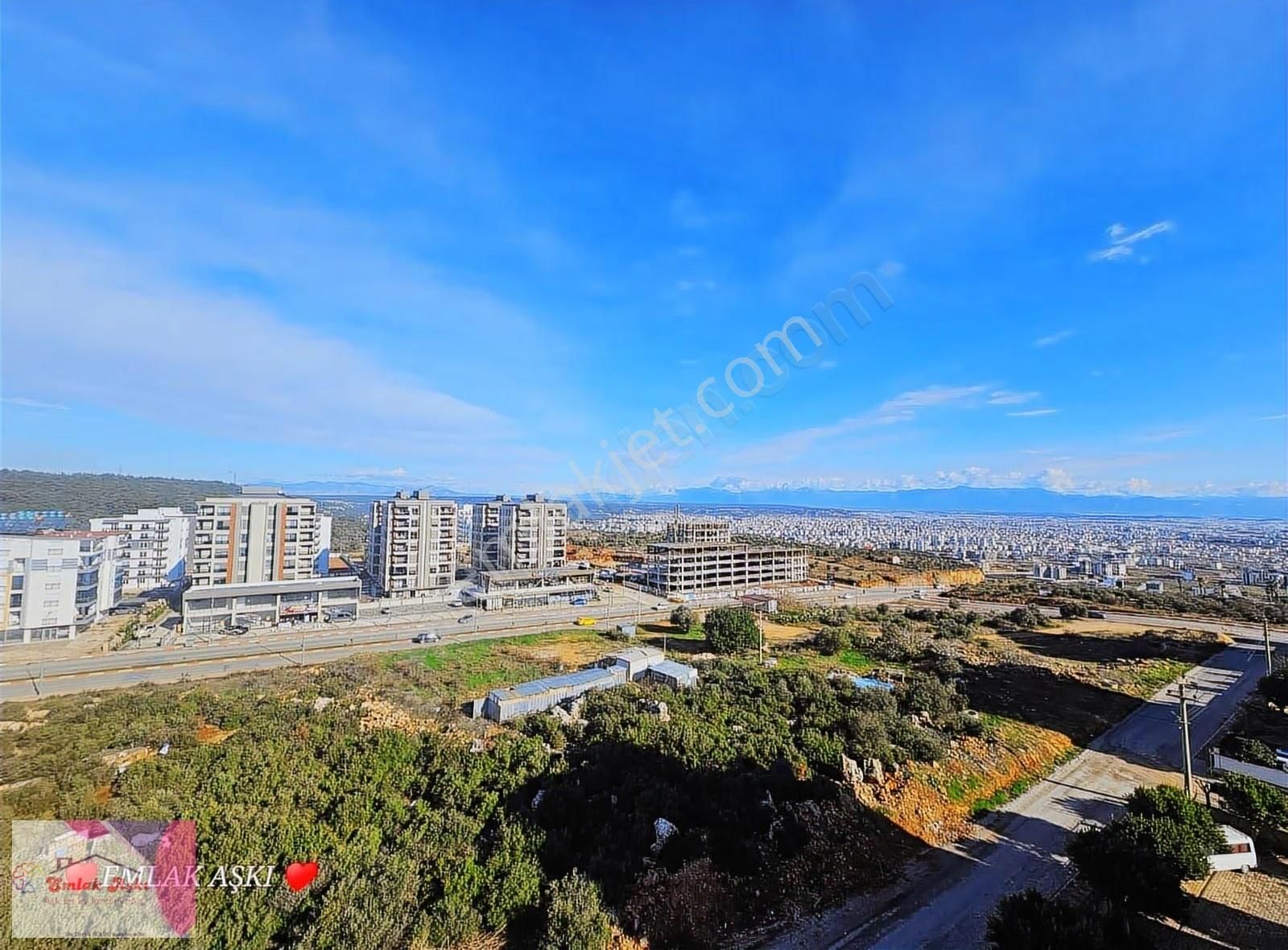 Emlak Aşkı Güvencesiyle Masadağı Site İçinde Dogalgazlı 4 Cephe - Görsel 2