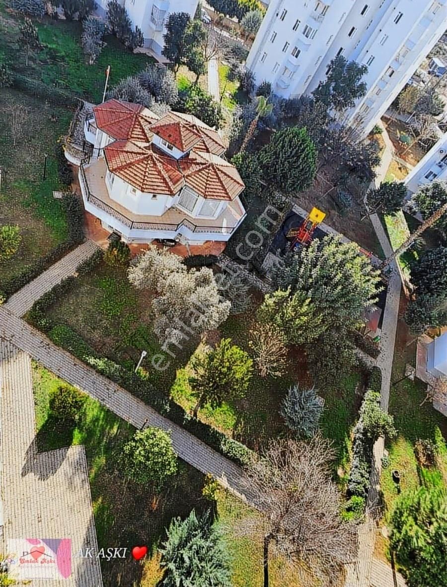 Emlak Aşkı Güvencesiyle Masadağı Site İçinde Dogalgazlı 4 Cephe - Görsel 5