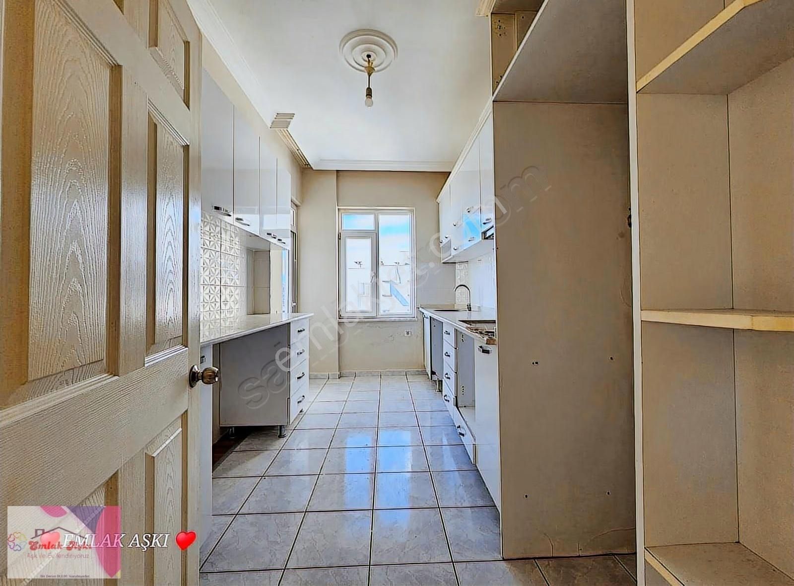 Emlak Aşkı Güvencesiyle Masadağı Site İçinde Dogalgazlı 4 Cephe - Görsel 9