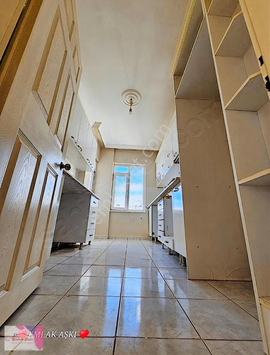 Emlak Aşkı Güvencesiyle Masadağı Site İçinde Dogalgazlı 4 Cephe - Görsel 15