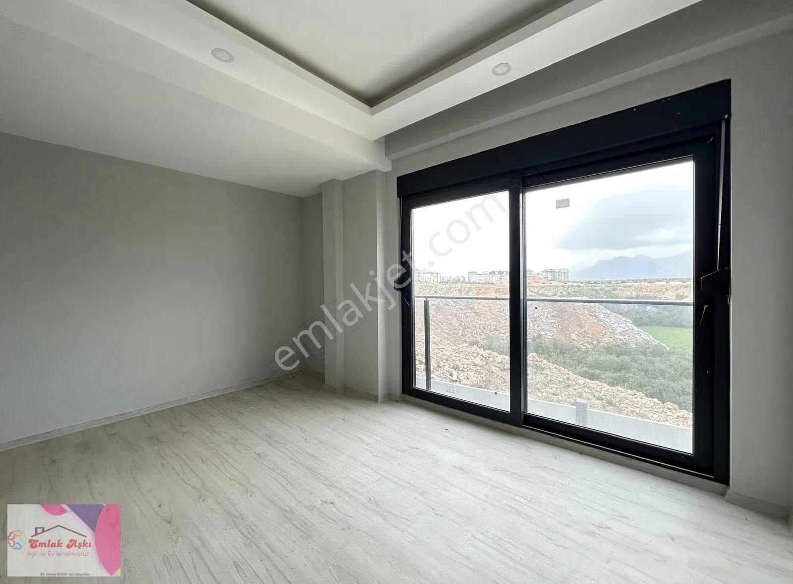 Mazı Dağı Çankaya Mahallesinde Satılık 2+1 Havuzlu Dubleks - Görsel 4