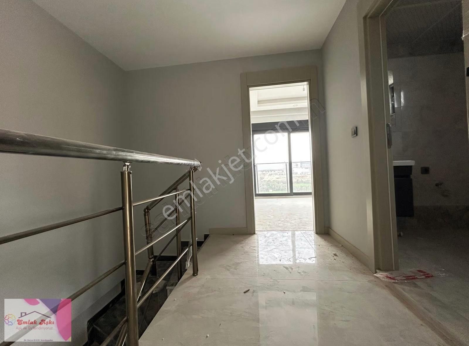 Mazı Dağı Çankaya Mahallesinde Satılık 2+1 Havuzlu Dubleks - Görsel 14