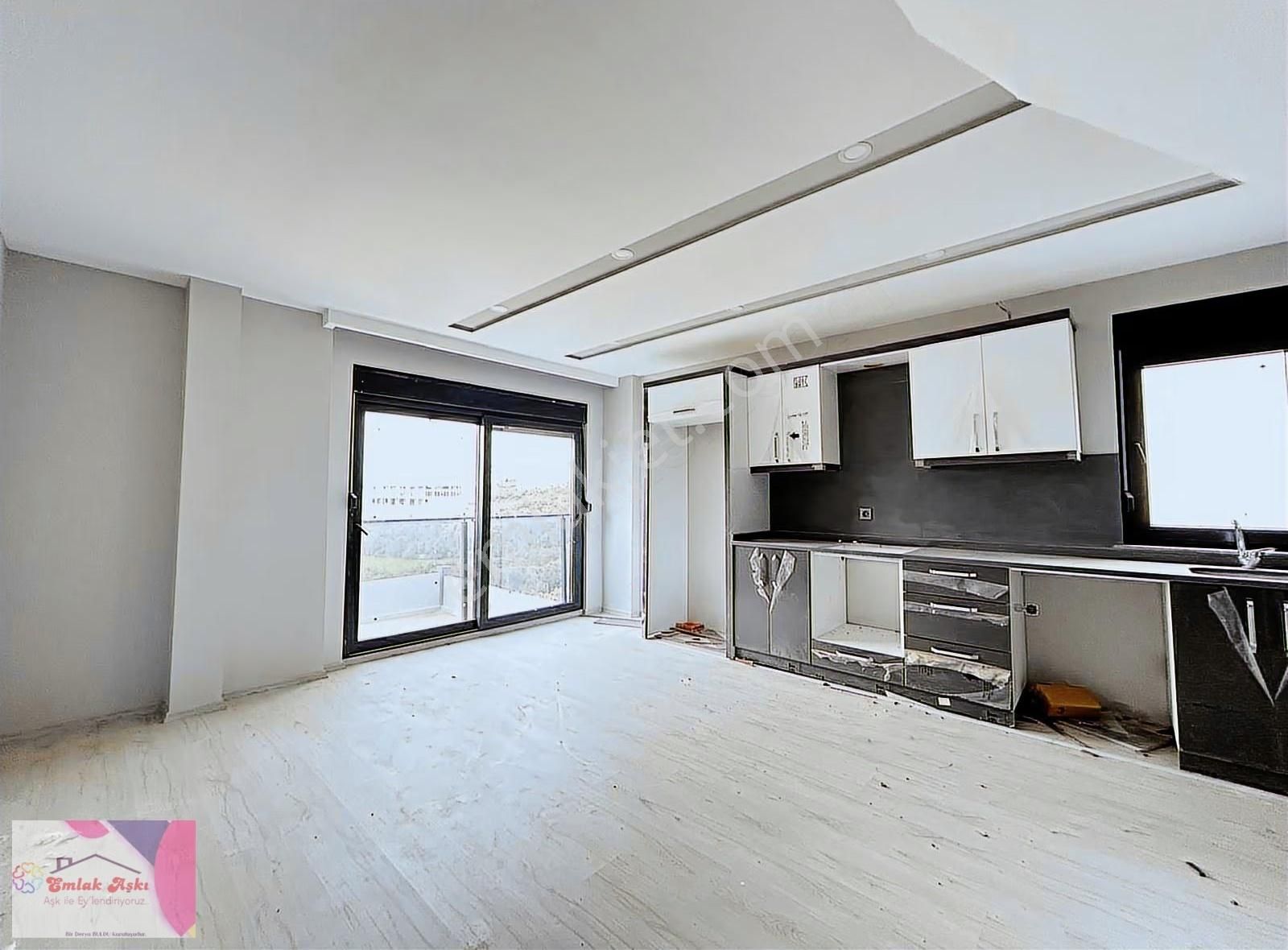 Mazı Dağı Çankaya Mahallesinde Satılık 2+1 Havuzlu Dubleks