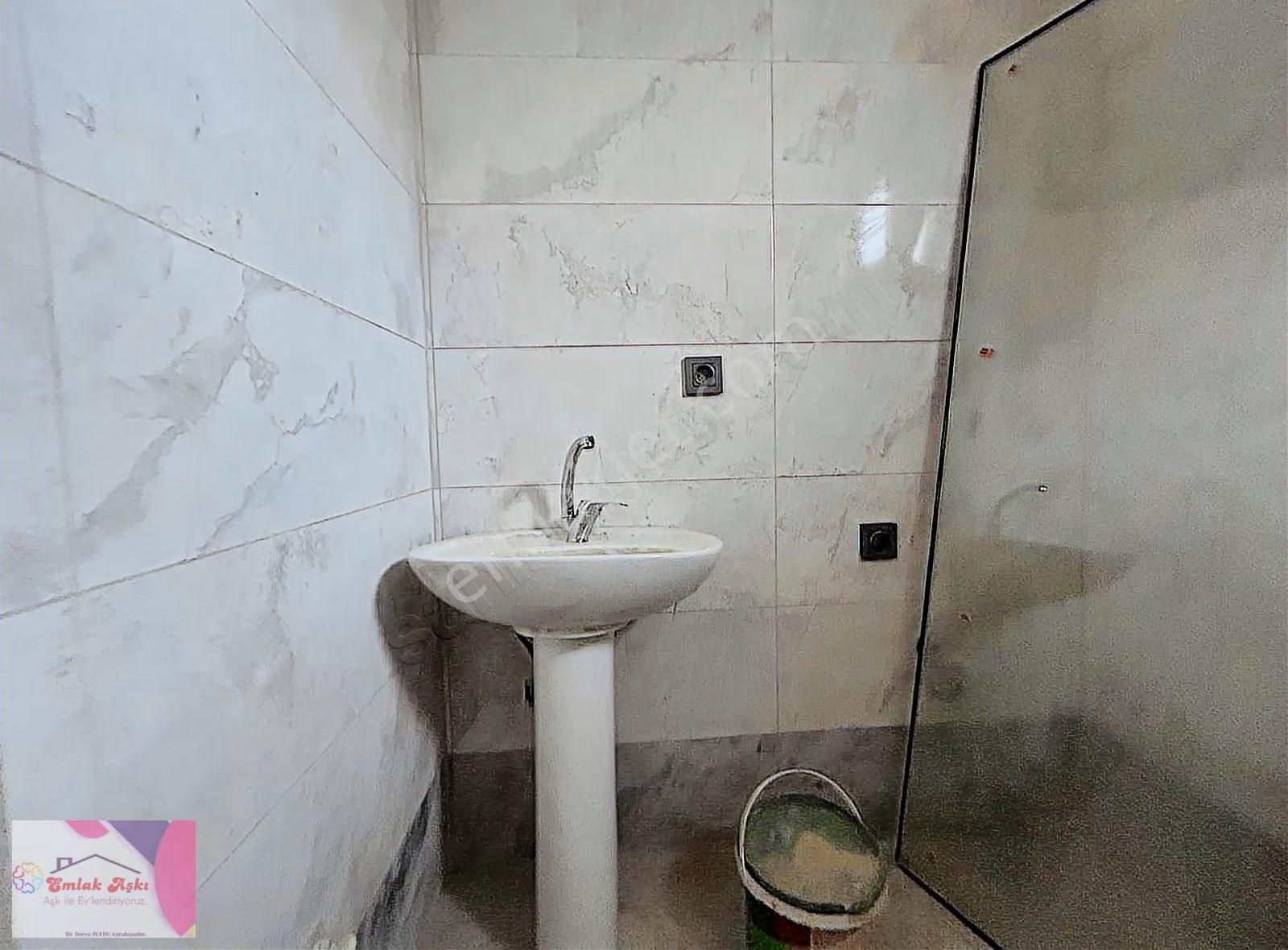 Mazı Dağı Çankaya Mahallesinde Satılık 2+1 Havuzlu Dubleks - Görsel 2