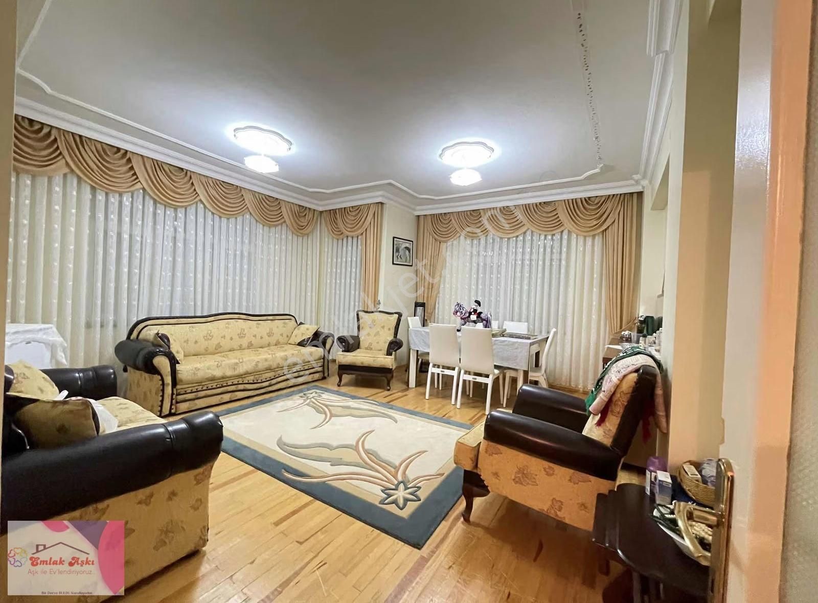 Mazıdağı Çankaya'da Şehır Terası Dıbınde Satılık 3 + 1 Ara Kat