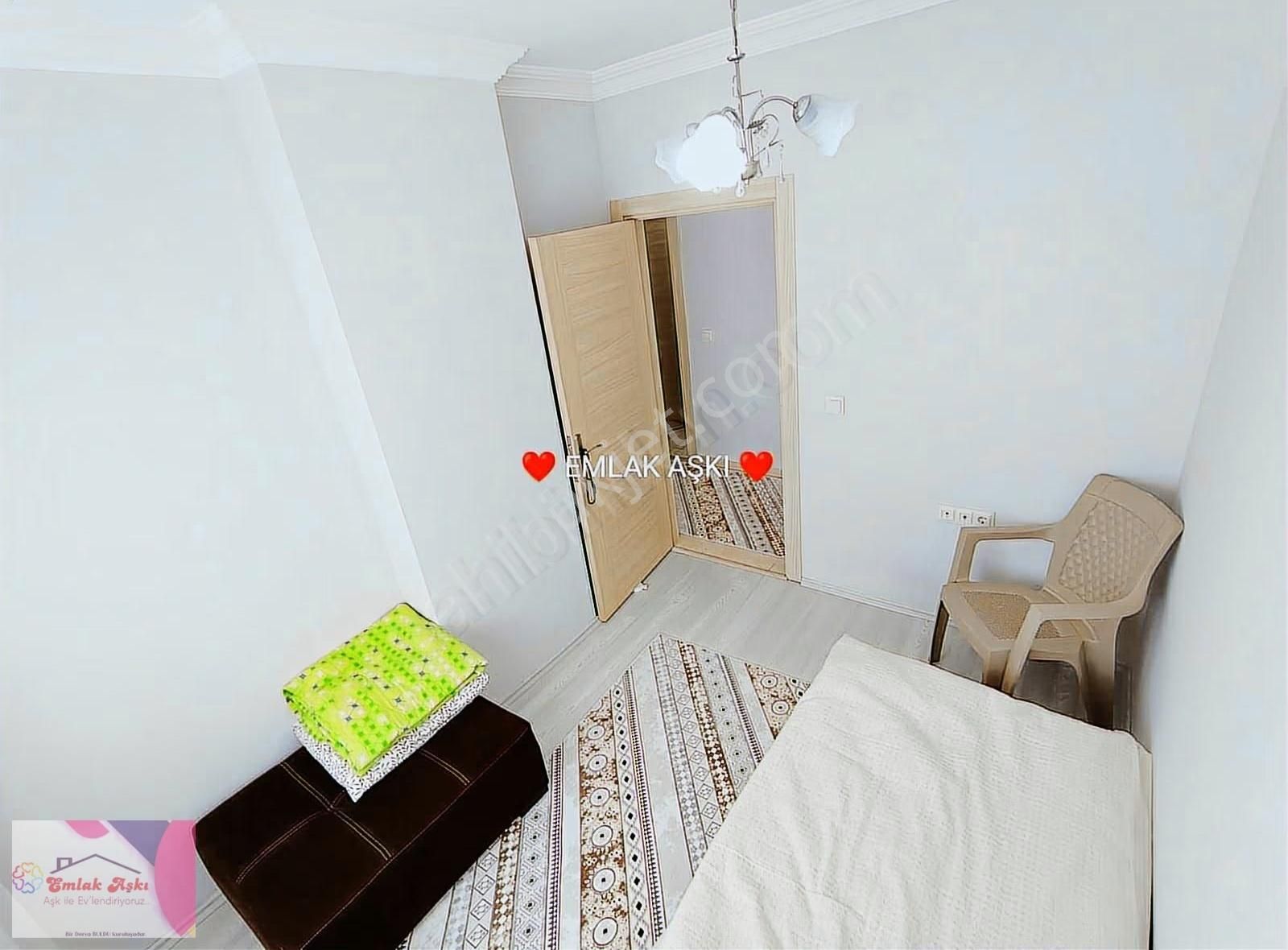 Yüzme Havuzlu Site İçinde Acil Satılık 2+1 - Görsel 7