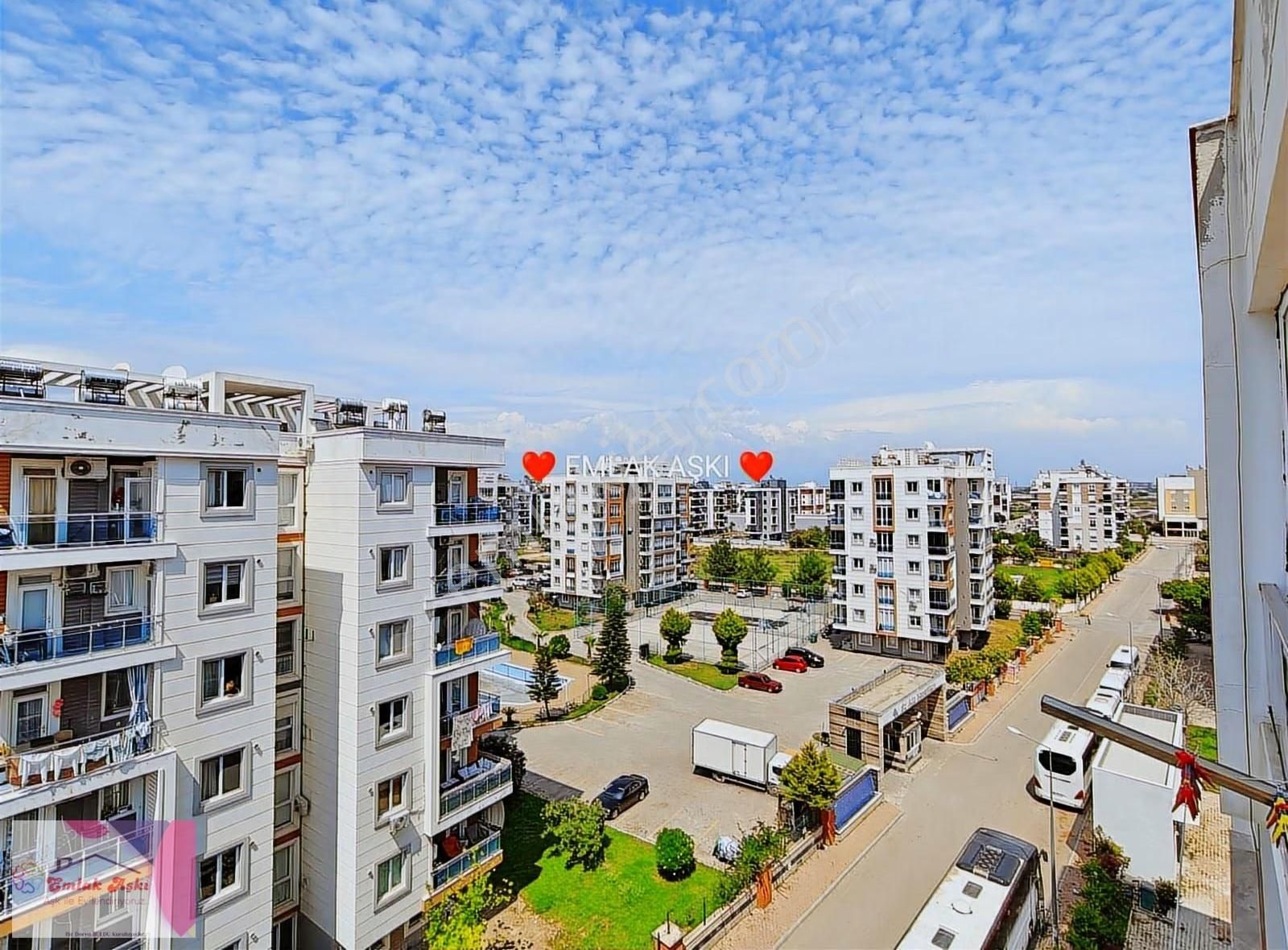 Yüzme Havuzlu Site İçinde Acil Satılık 2+1 - Görsel 9