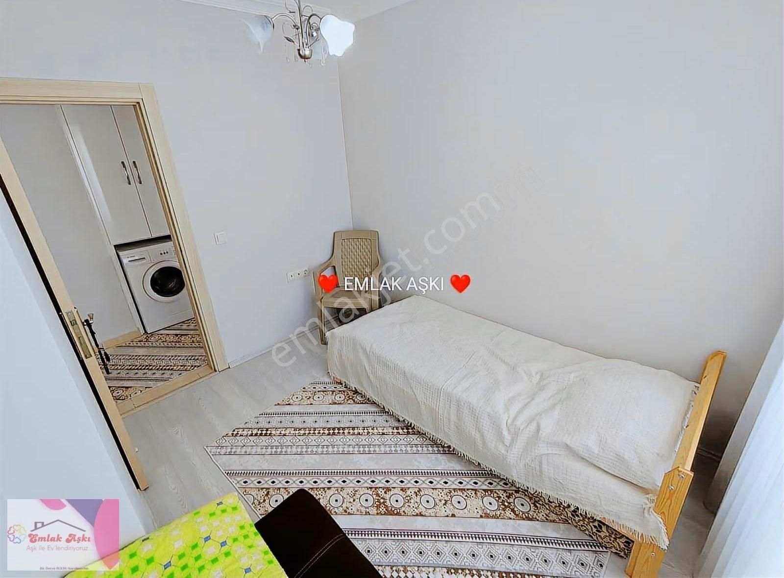 Yüzme Havuzlu Site İçinde Acil Satılık 2+1 - Görsel 13