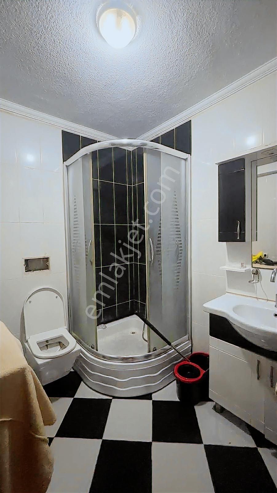 Beylikdüzü Yakuplu Mah Metrobüse Yakın Kiralık 1+1 Daire - Görsel 9