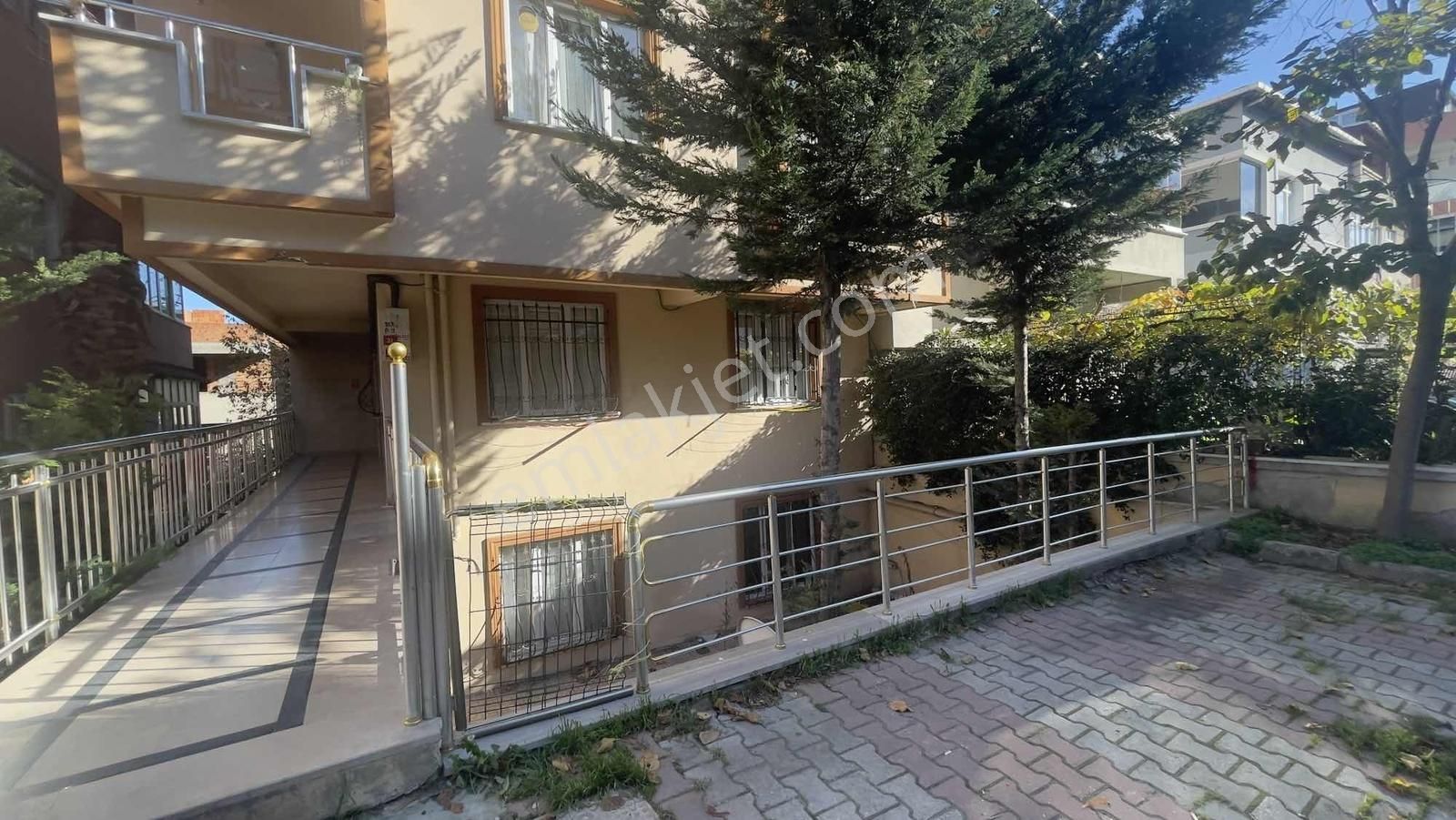 Beylikdüzü Yakuplu Mah Metrobüse Yakın Kiralık 1+1 Daire - Görsel 4