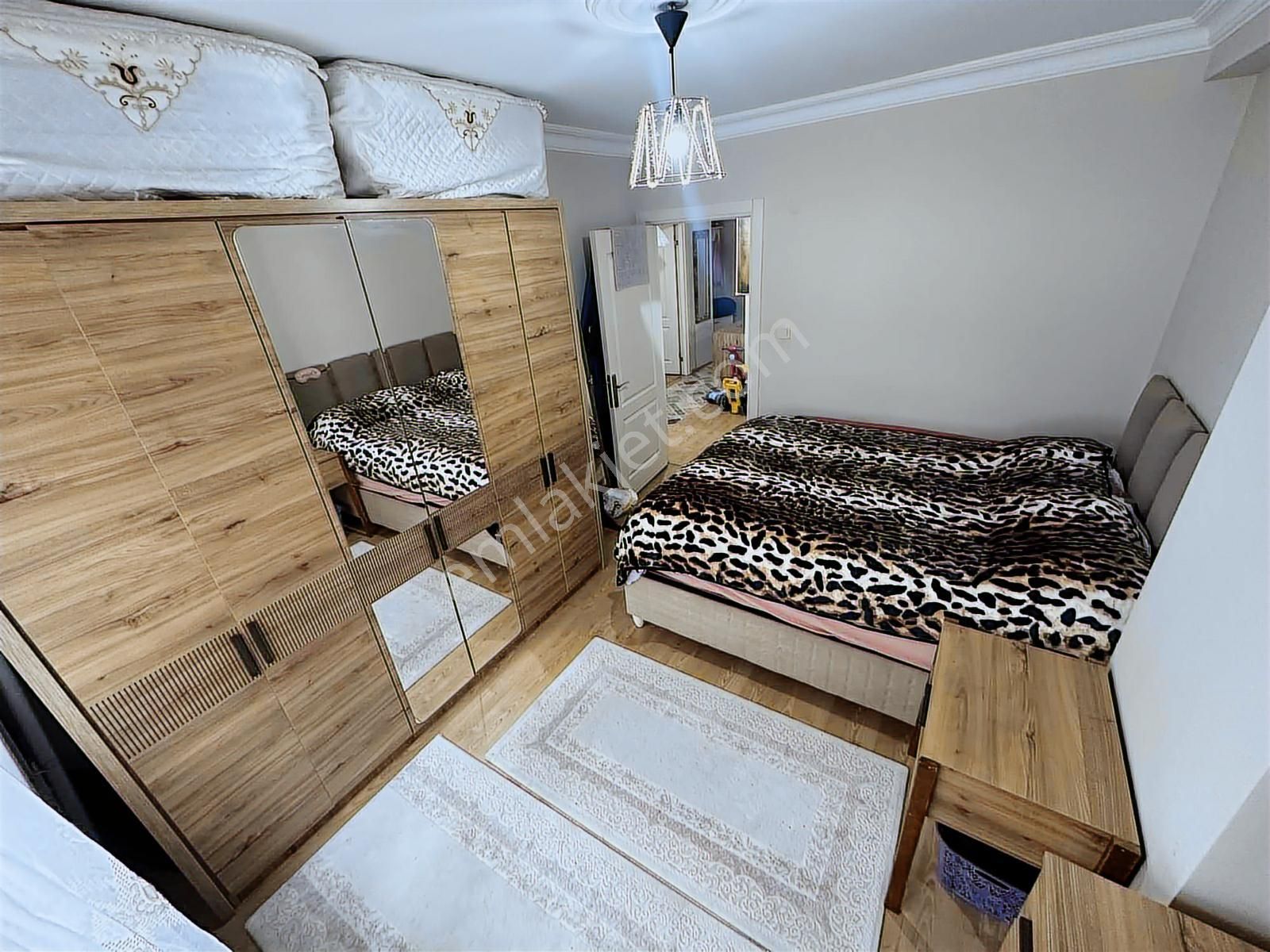 !! Acil !! Mülksahibi Oturuyor Satılık 1. Kat Daire 5.200.000 Tl - Görsel 11