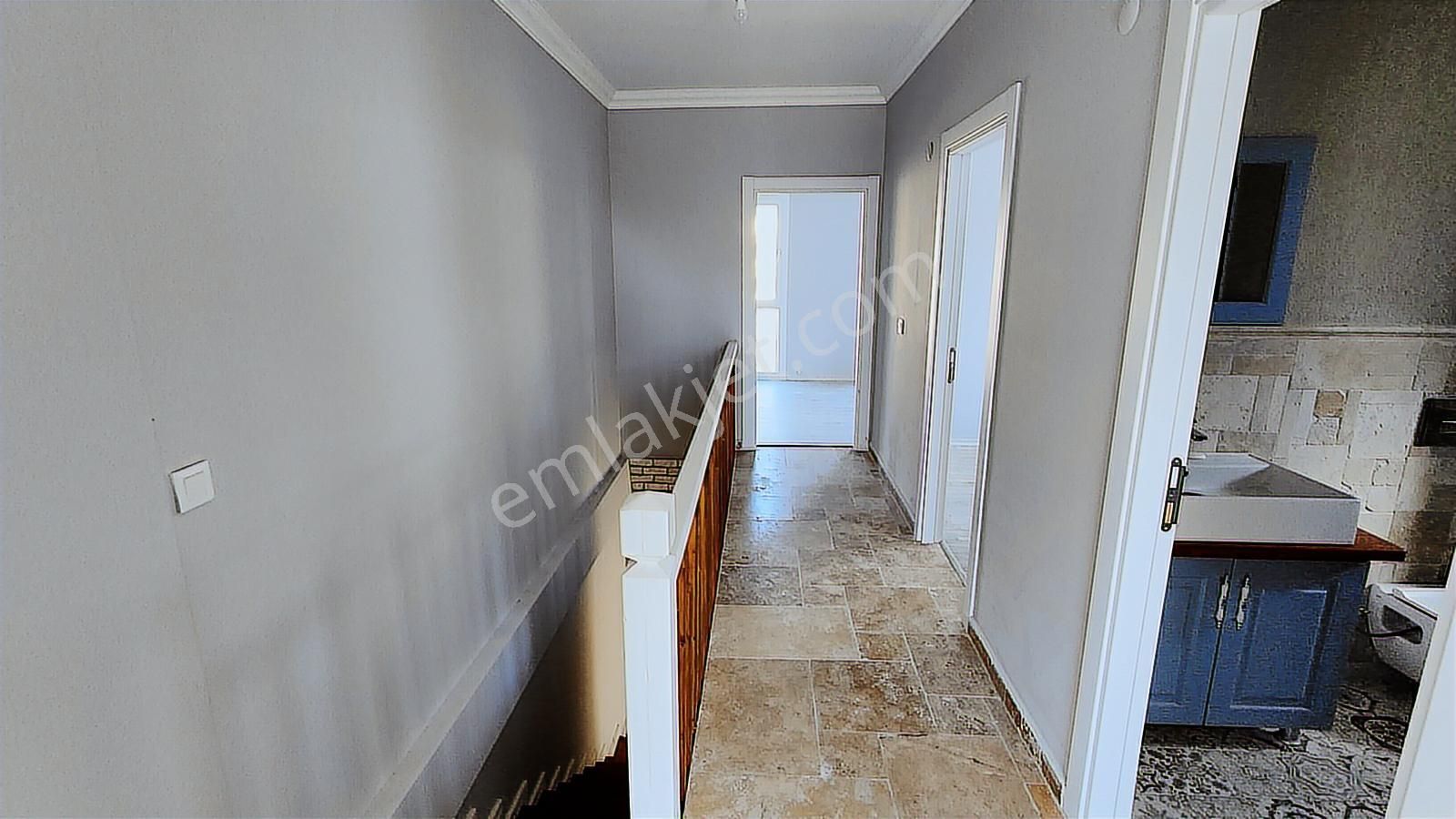 Era Angel'dan Altınova Siber Life Sitesinde Satılık 3+1 Villa - Görsel 18