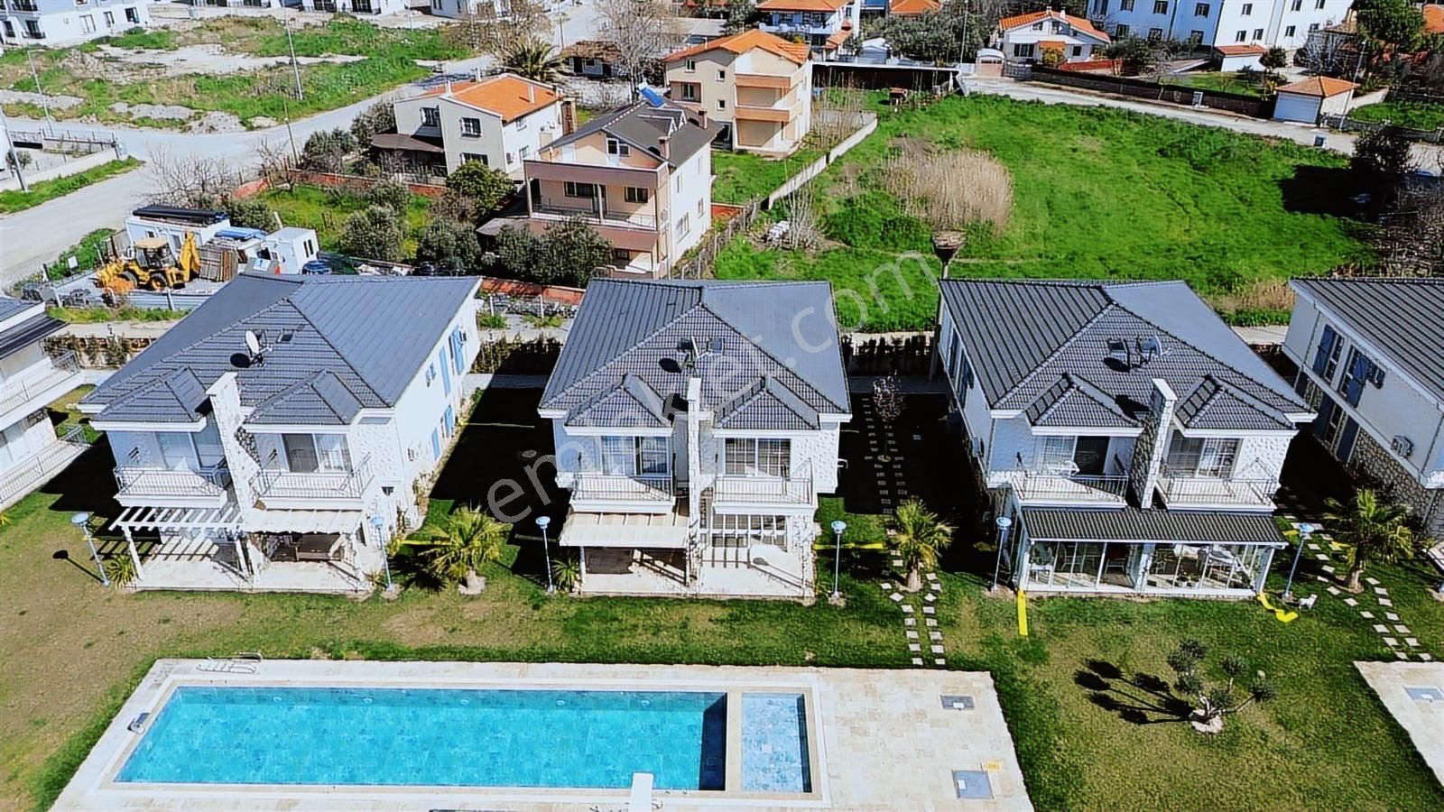 Era Angel'dan Altınova Siber Life Sitesinde Satılık 3+1 Villa - Görsel 23