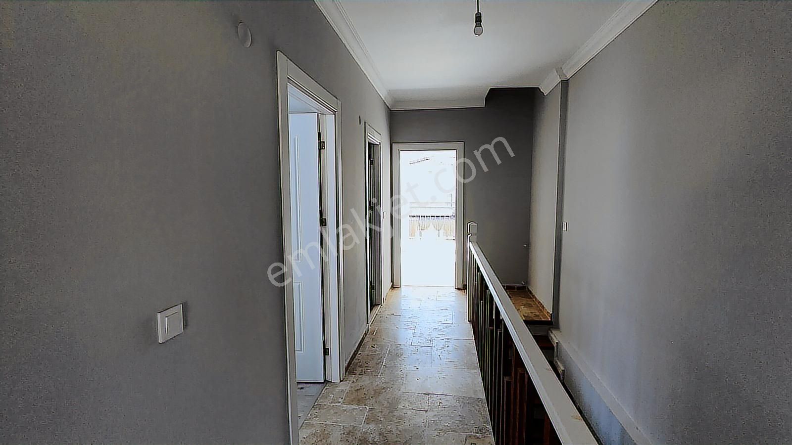 Era Angel'dan Altınova Siber Life Sitesinde Satılık 3+1 Villa - Görsel 27