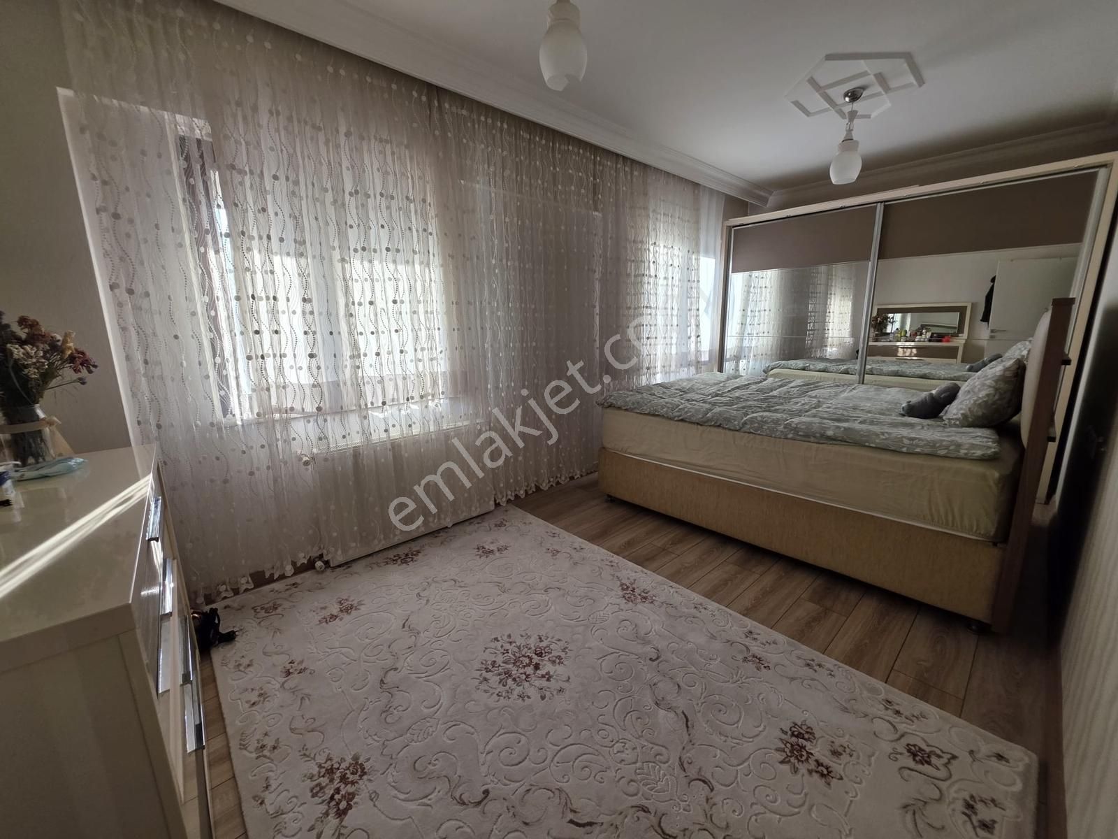 Etlik Şehir Hastaneleri Karşısında Katta 3+1 Mobilyalı Full Yapı - Görsel 3