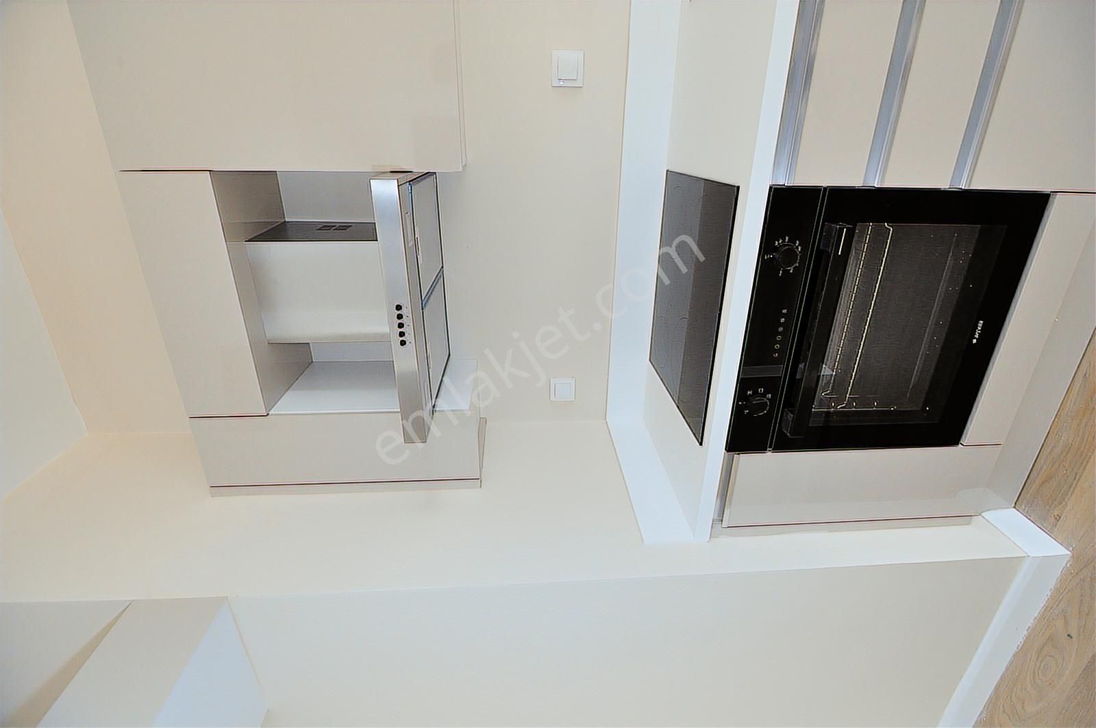 Sur Yapı Cadde'de "balkonlu" Kiralık 1+1 Daire - Görsel 9