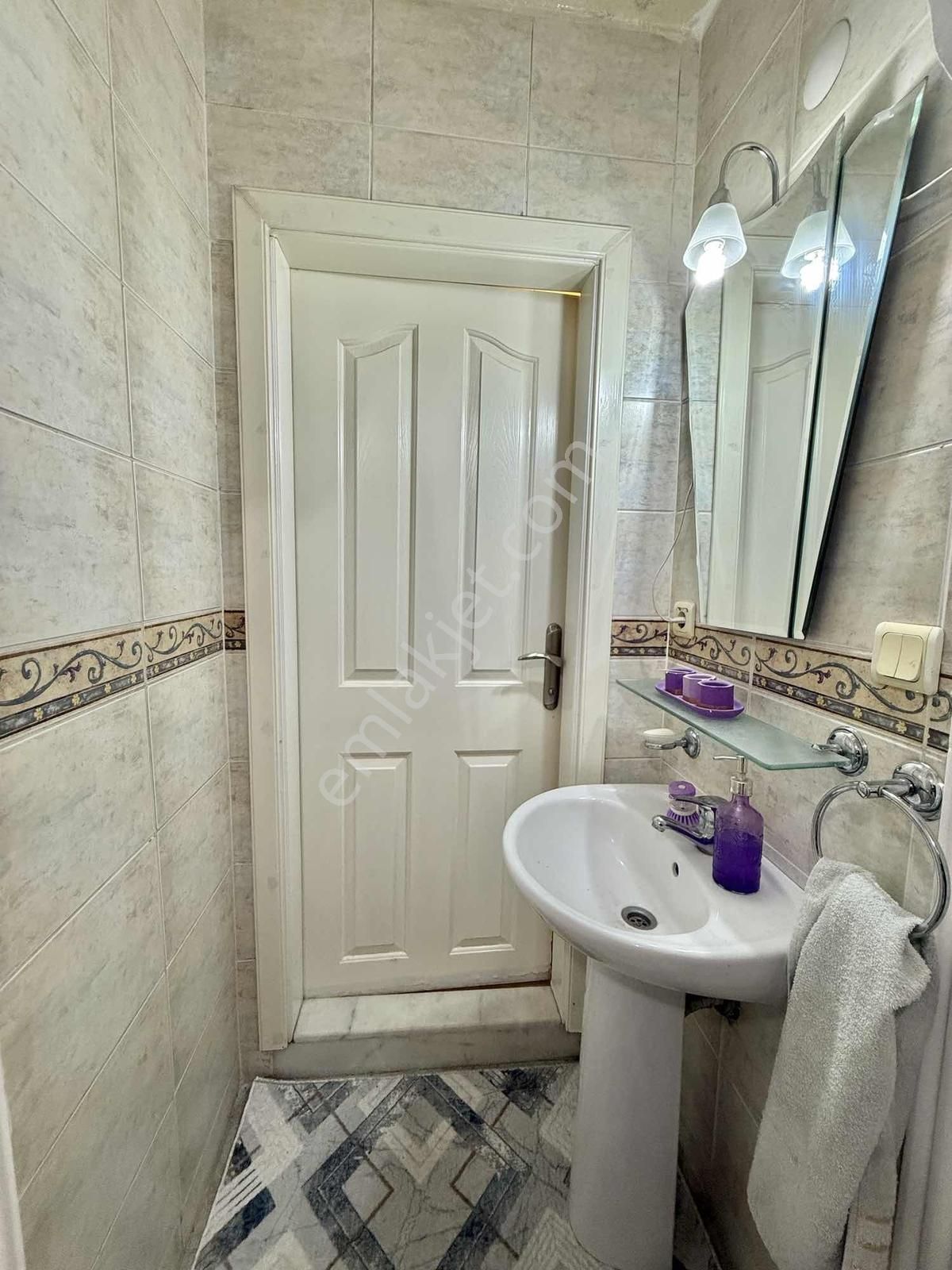 Değirmenönü'nde 3+1 Arakat Çift Balkonlu Daire - Görsel 24