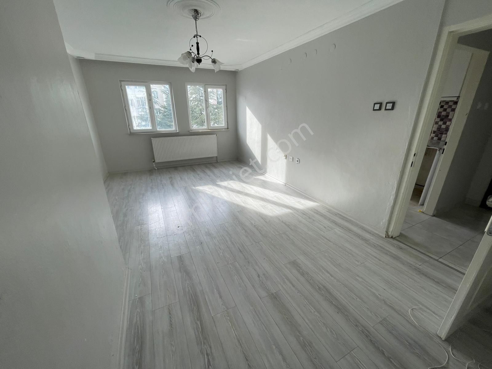 Aktif Emlak’tan Site İçerisinde 2+1 Kiralık Daire!! - Görsel 2