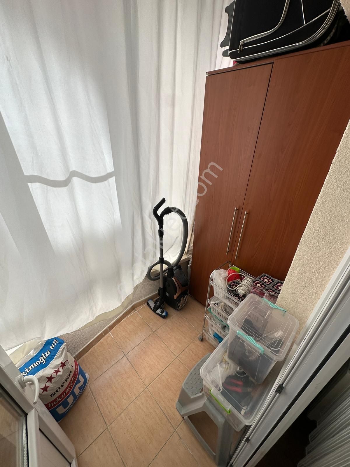 Polat Lıve Emlaktan Merkezi Lokasyonda Geniş Ve Ferah Daire - Görsel 17