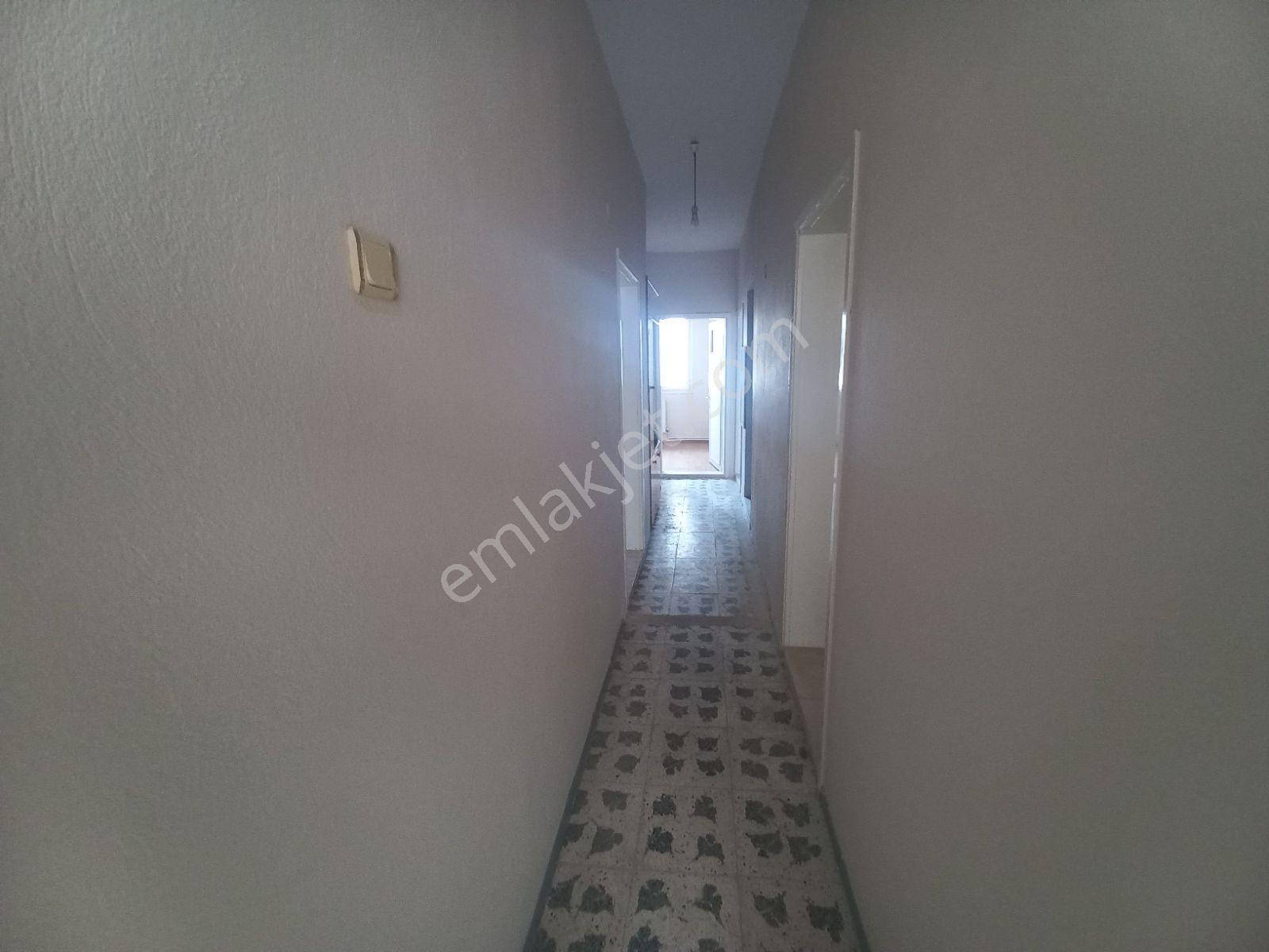 Kiralık 2+1 Doğalgazlı Daire İstasyon Mahallesinde - Görsel 6