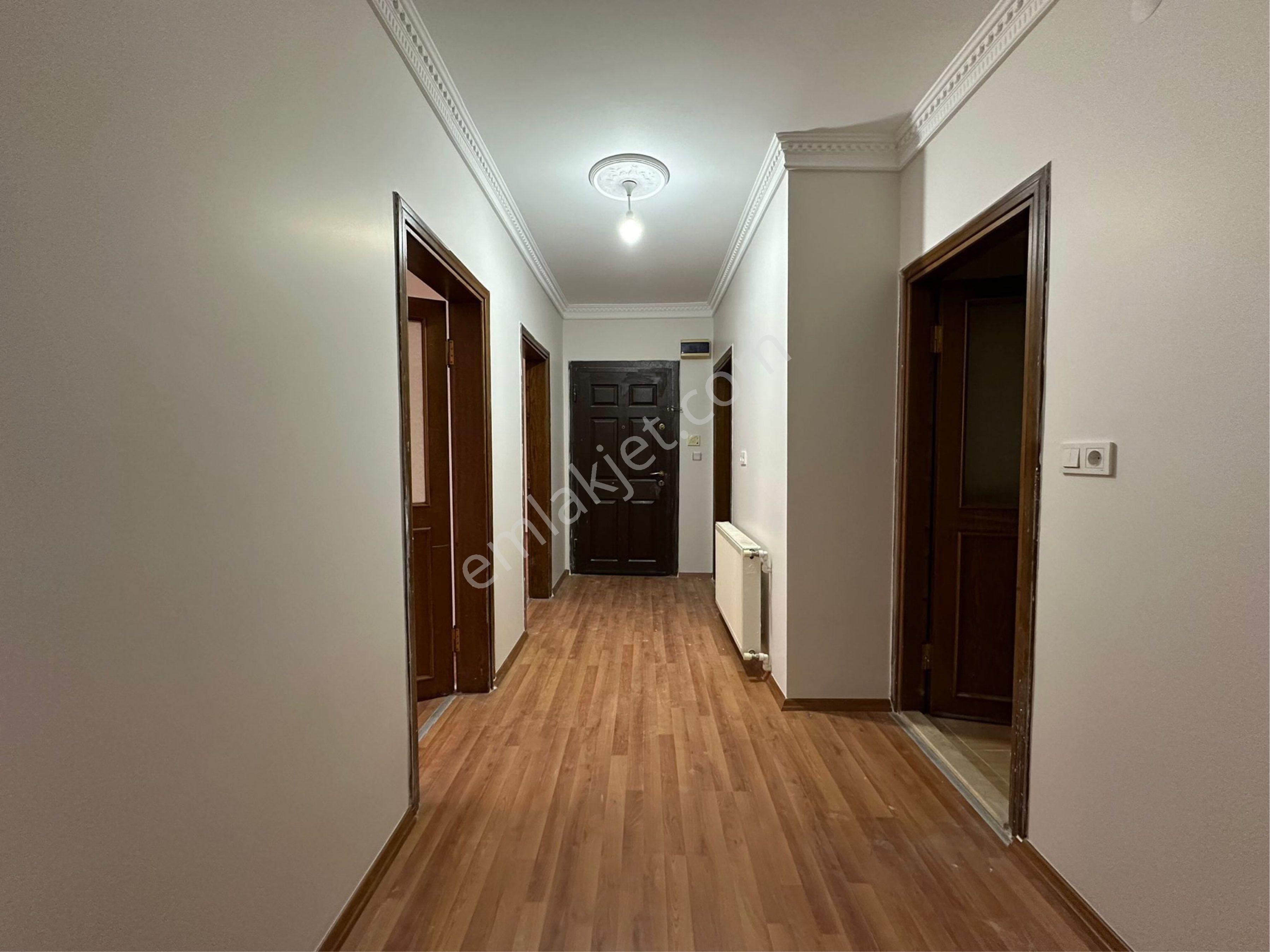 Aydın İnş.sultançiftliği Mah 2+1 110m2 2.kat Banyo Wc Si, Ayrı - Görsel 7