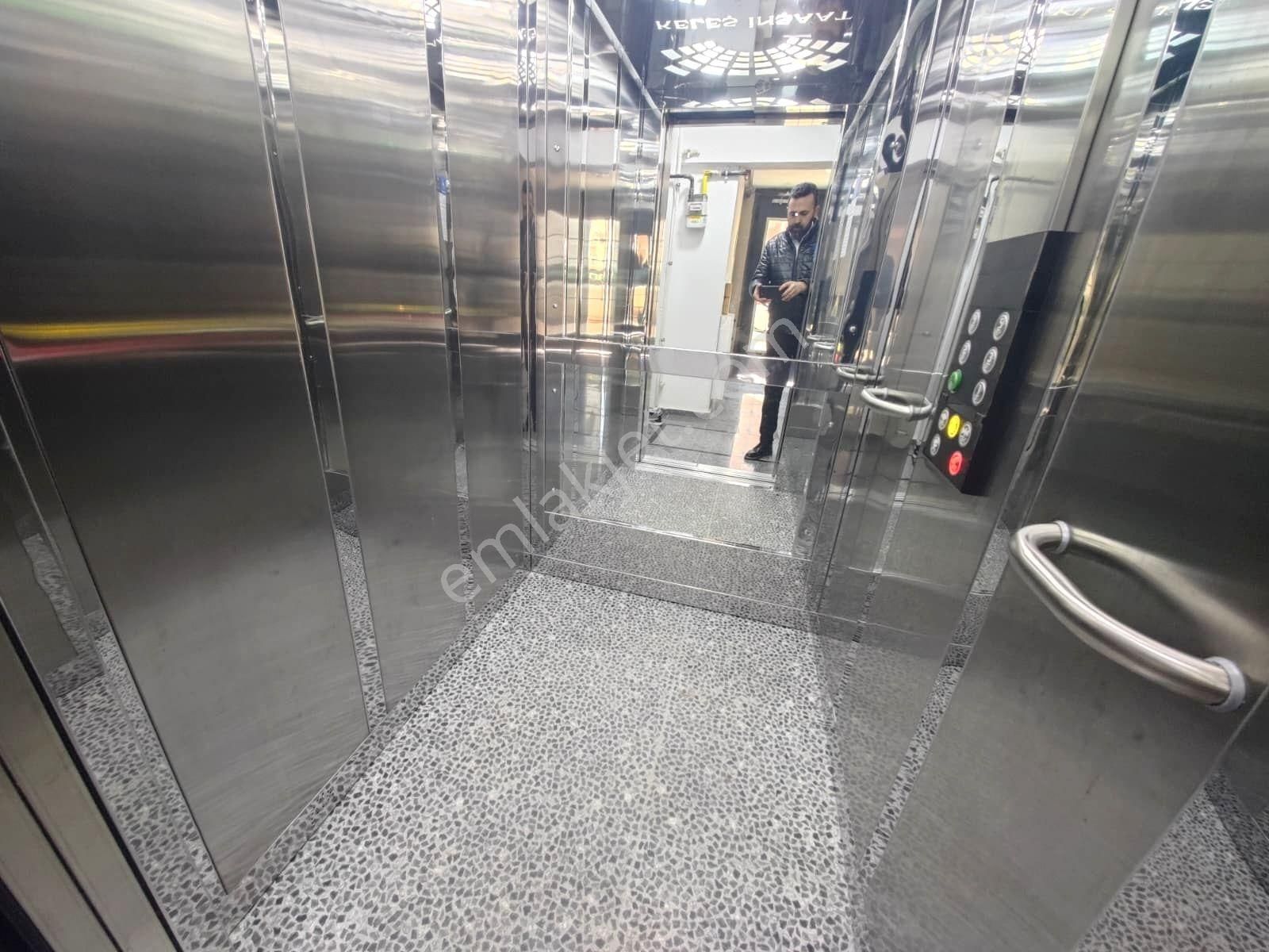 Tutar Emlak Dan Tapu Masrafsız 1+1 İskanlı 1 Yaşında Daire - Görsel 5