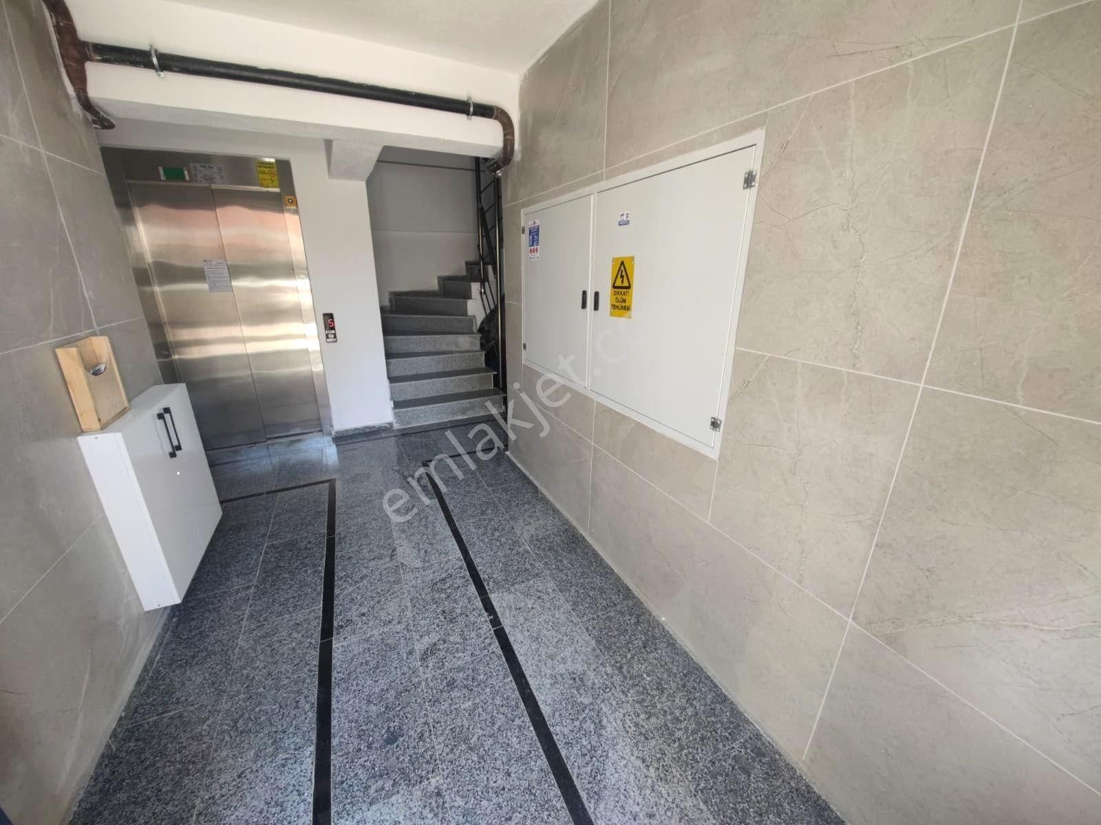 Tutar Emlak Dan Tapu Masrafsız 1+1 İskanlı 1 Yaşında Daire - Görsel 4