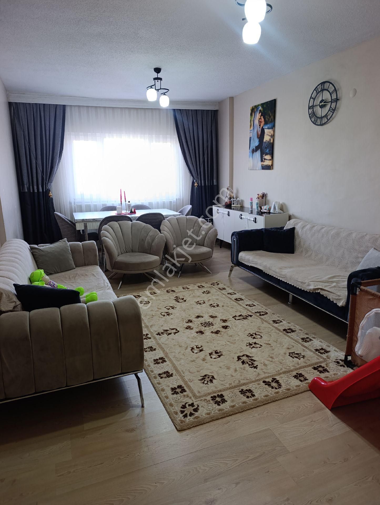 Durasıllı Tokılerde 3+1 Satılık Ddaire