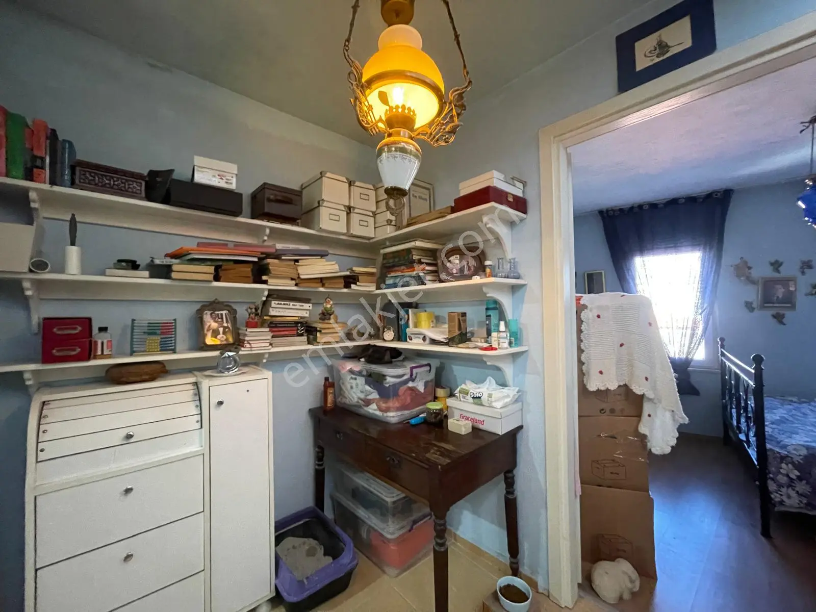 Ayvalık Merkez'de Teraslı 2 Katlı 2+1 Müstakil Evi - Görsel 18