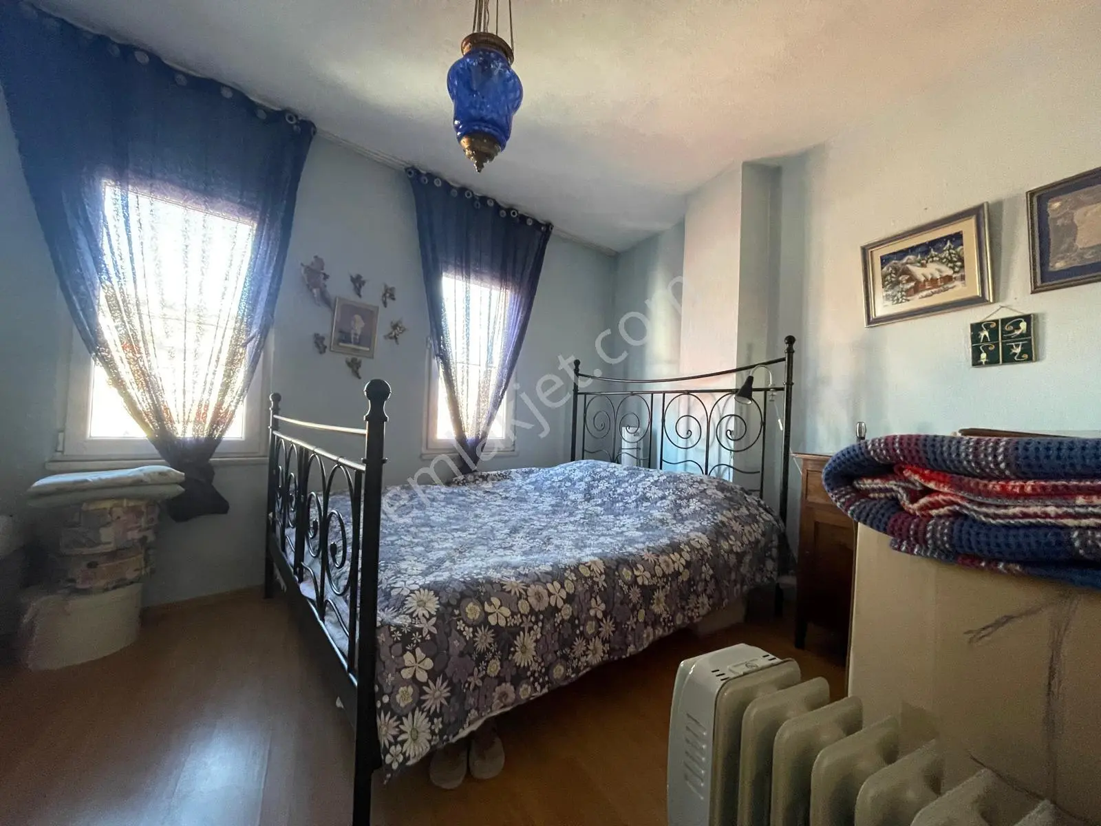 Ayvalık Merkez'de Teraslı 2 Katlı 2+1 Müstakil Evi - Görsel 20