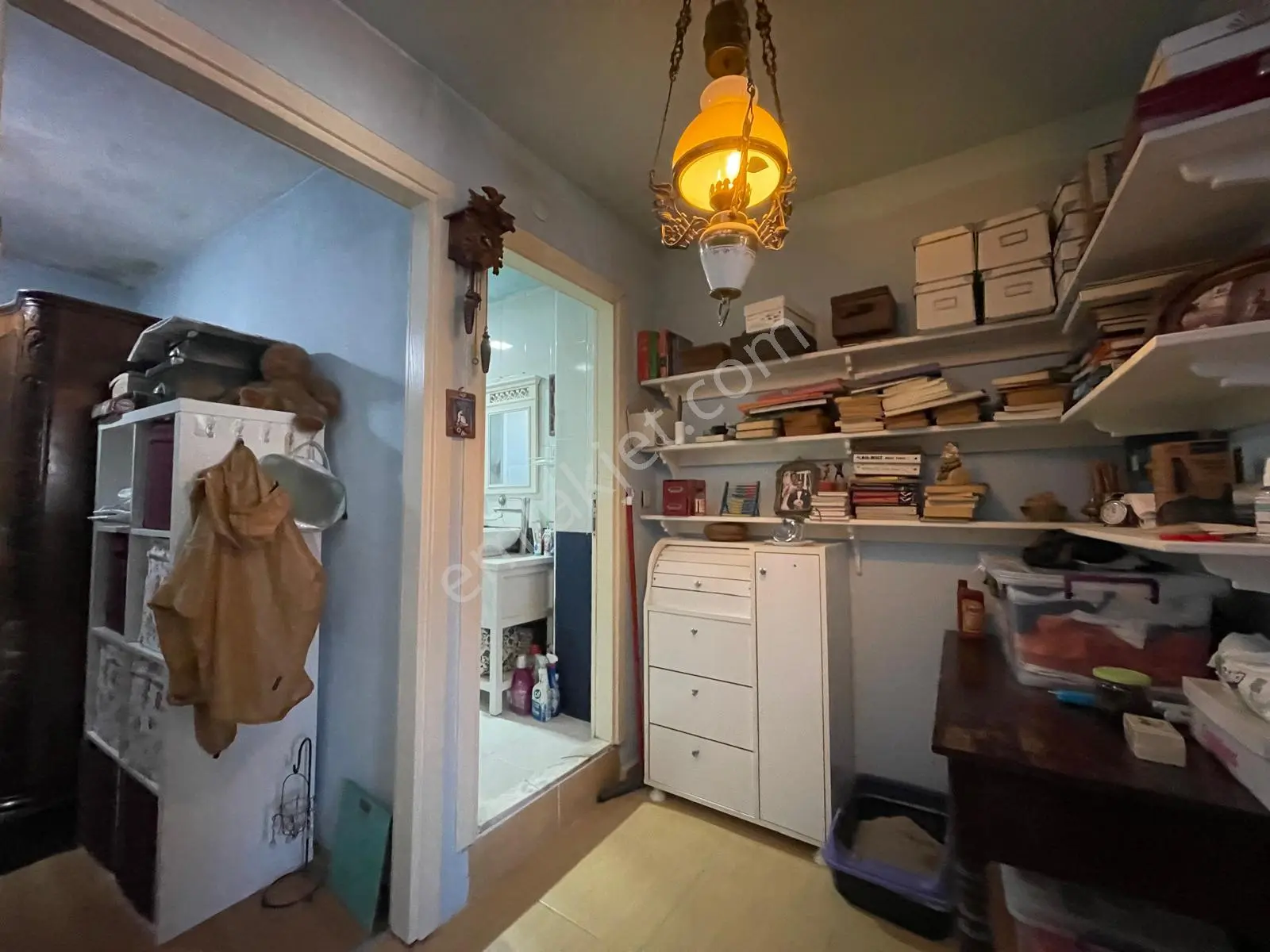Ayvalık Merkez'de Teraslı 2 Katlı 2+1 Müstakil Evi - Görsel 19