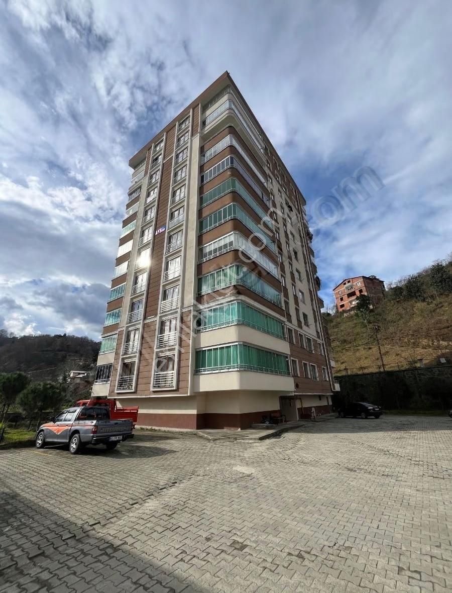 Sürmene Yemişli'de Site İçersinde Satılık Yüksek Kat Ferah Daire - Görsel 23
