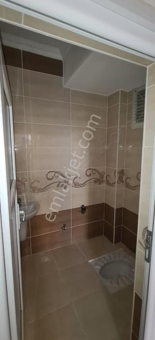 Fatih Mahallesinde Tanjant Yolu Altında 2+1 Daire - Görsel 5