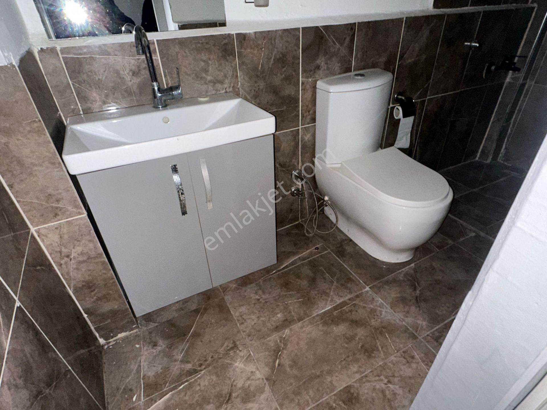 Gülbahar Caddesi Yakını Kiralık 85 M² Dükkan / Ofis - Görsel 28