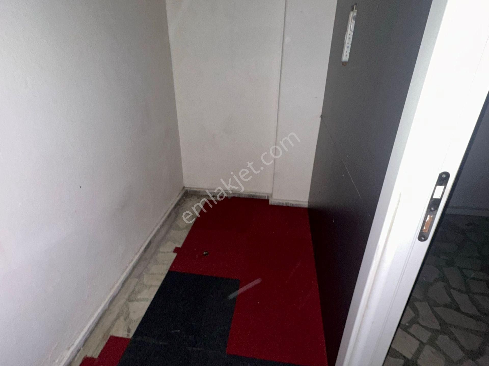 Gülbahar Caddesi Yakını Kiralık 85 M² Dükkan / Ofis - Görsel 33