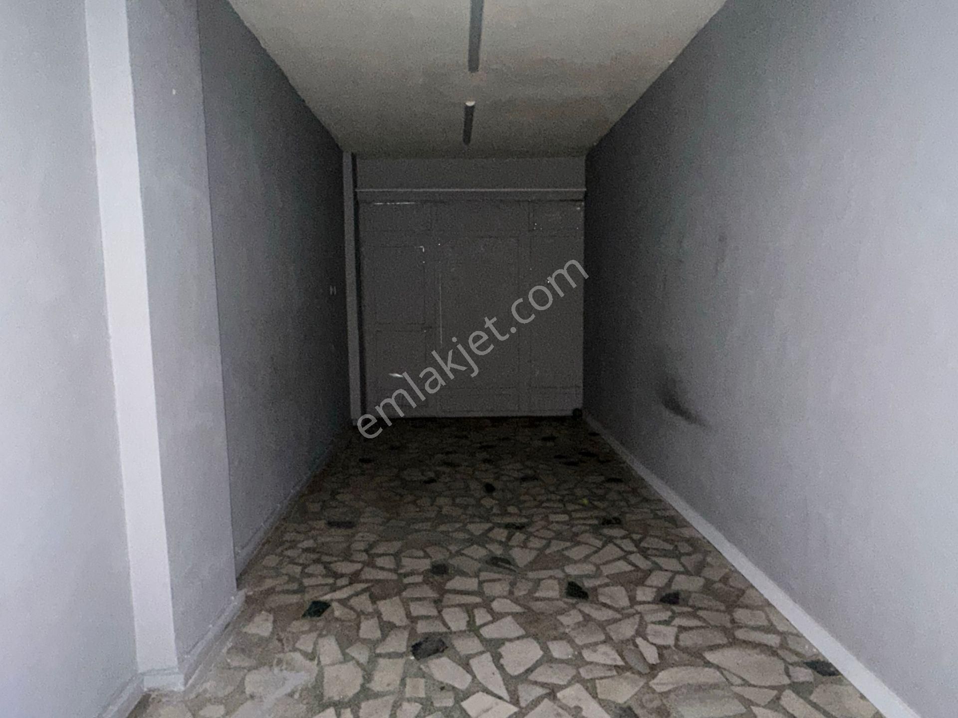 Gülbahar Caddesi Yakını Kiralık 85 M² Dükkan / Ofis - Görsel 34