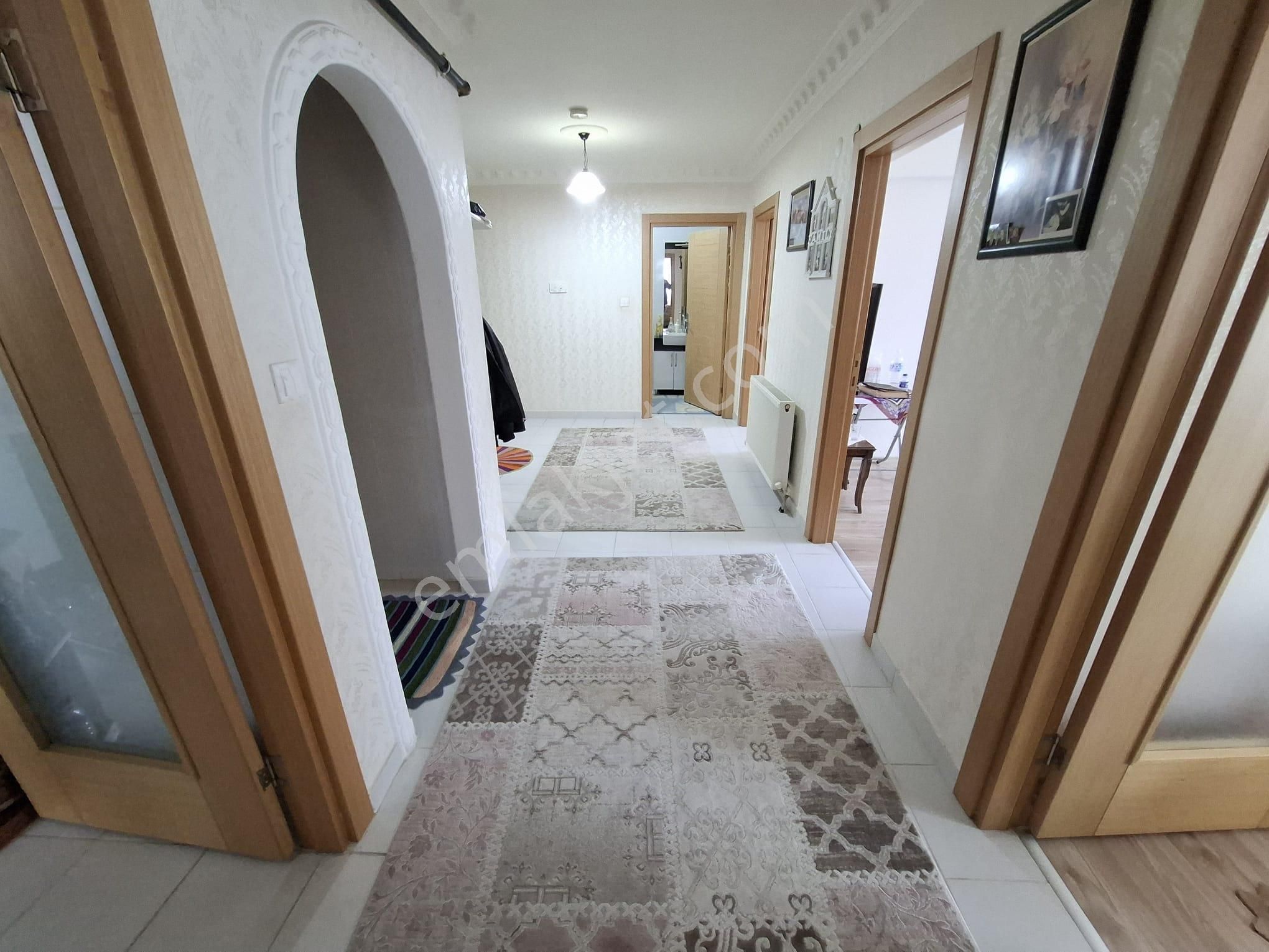 Altındağ - Karapürçek Mahallesi Uçaklı Park Yakınında Cadde Üzerinde 3+1 Satılık Daire !!! - Görsel 16