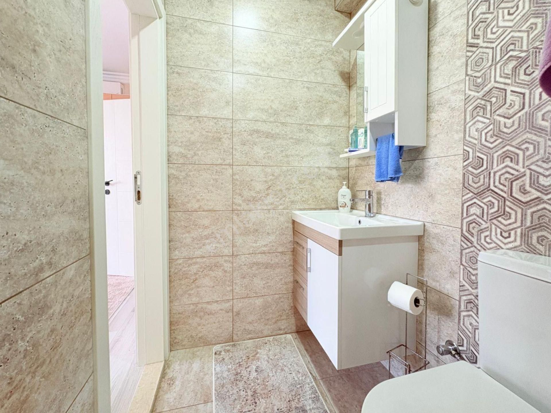 Etherealden Menderes Mah.de Denize Ykn Siteiçi Havuzlu Eşyalı4+1 - Görsel 25