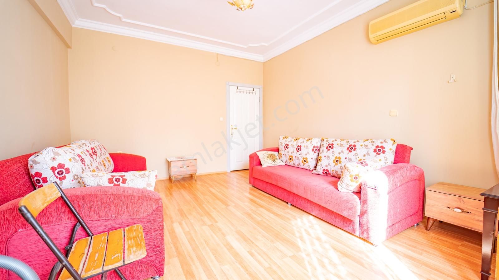 Konyaaltı Gürsu Denize Yürüme Mesafesinde Eşyalı Kiralık Daire - Görsel 3