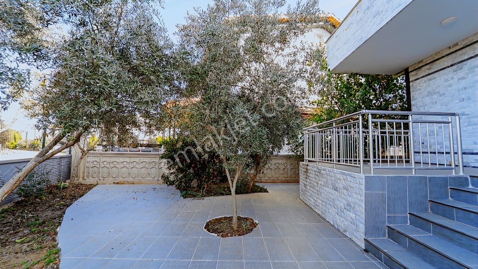 Döşemealtı Tomalar'da Havuzlu Tam Müstakil Lüks Villa - Görsel 28