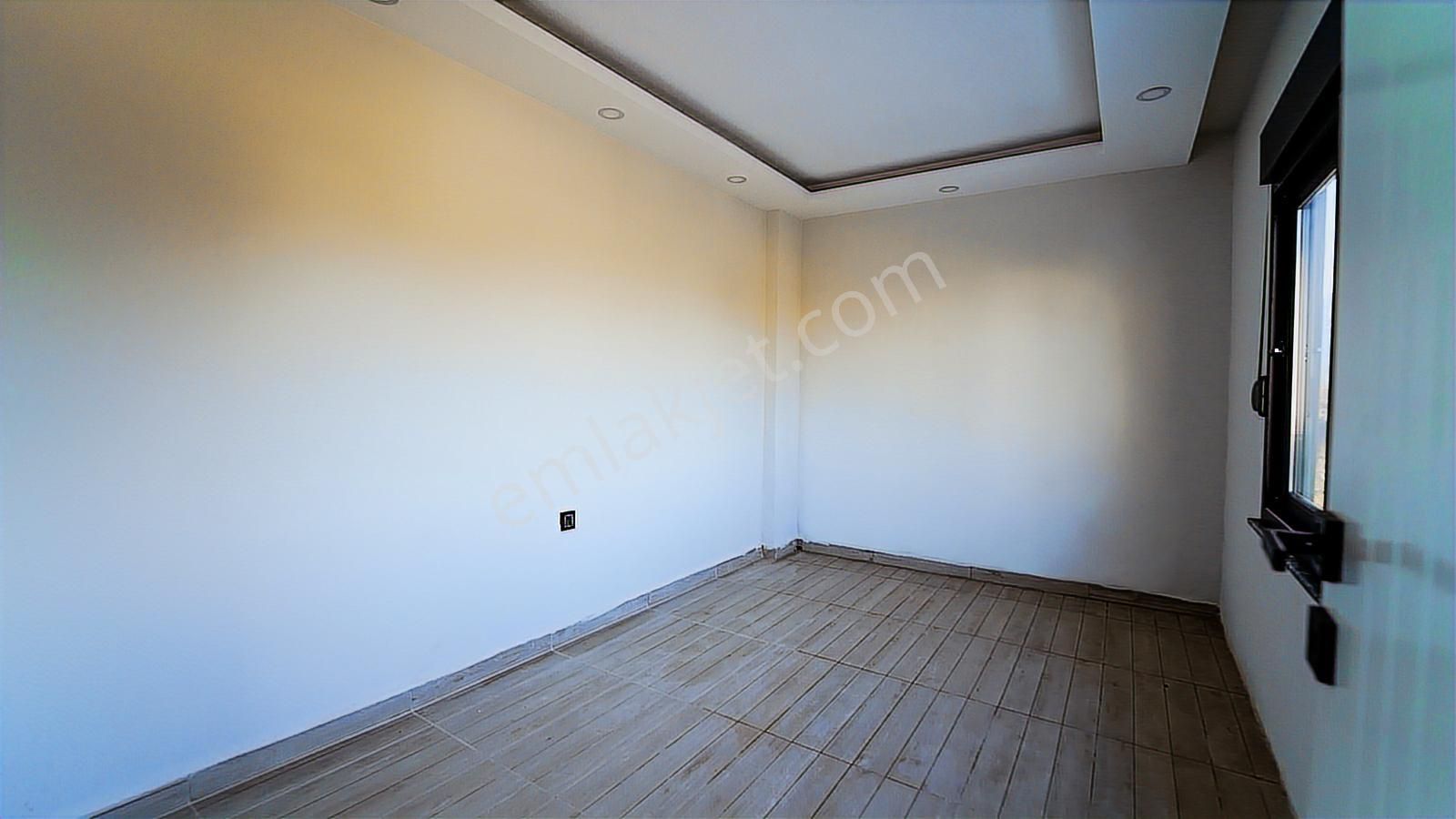 Döşemealtı Tomalar'da Havuzlu Tam Müstakil Lüks Villa - Görsel 12