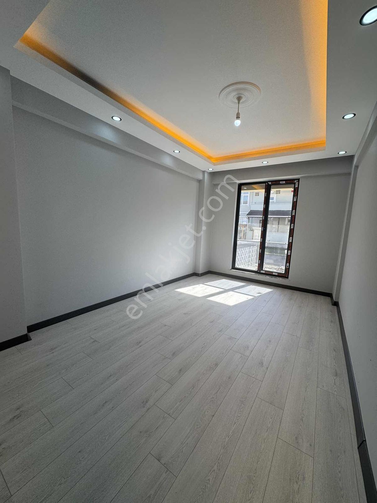 Kartepe Emekevler Mah Satılık Lüks Giriş - Görsel 5