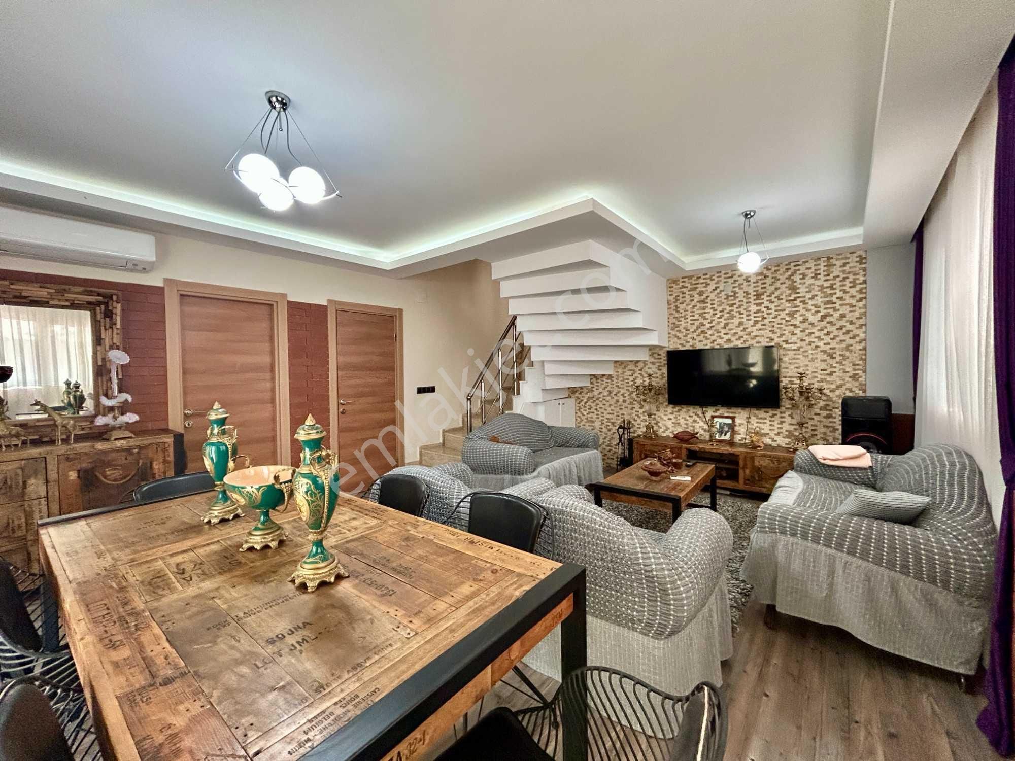 Kuşadası Satılık 4+1 Havuzlu Villa Soğucak'ta - Görsel 20