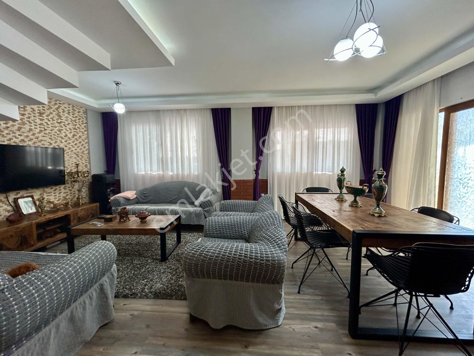 Kuşadası Satılık 4+1 Havuzlu Villa Soğucak'ta - Görsel 23