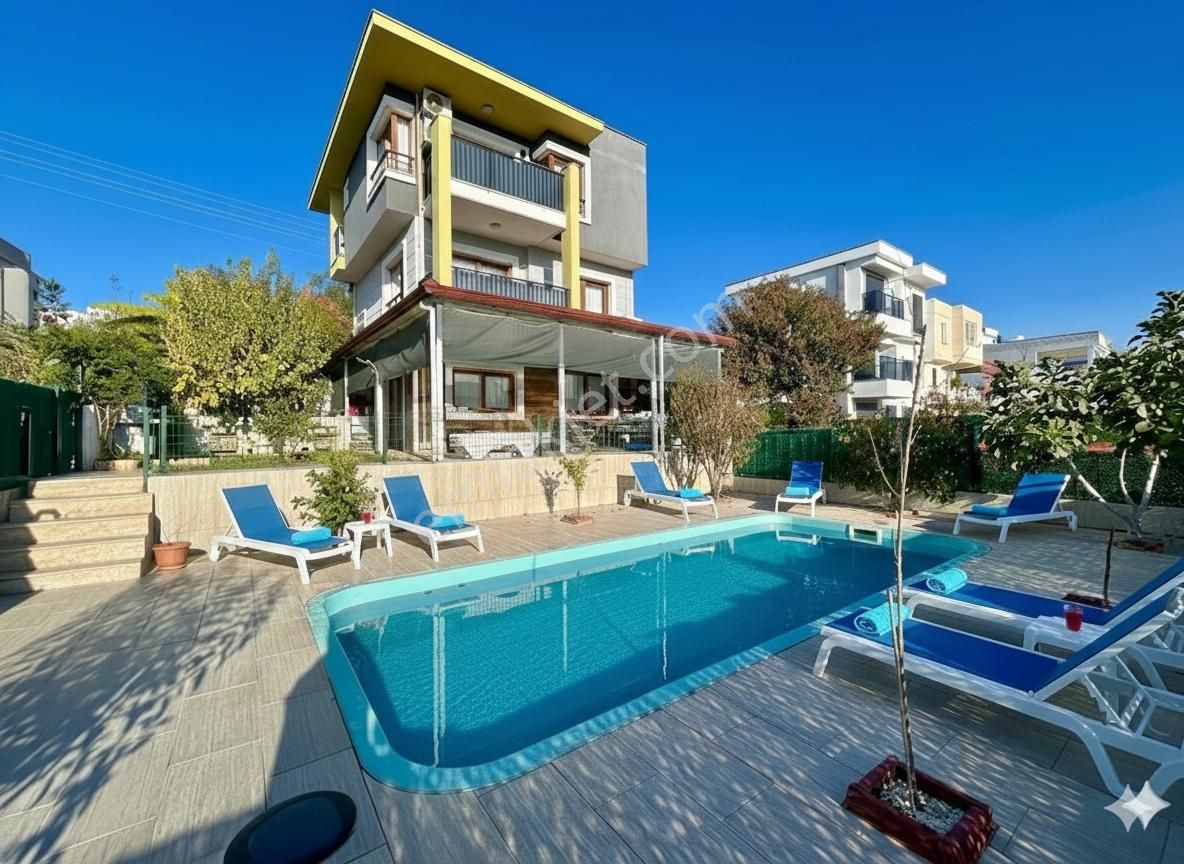 Kuşadası Satılık 4+1 Havuzlu Villa Soğucak'ta - Görsel 34