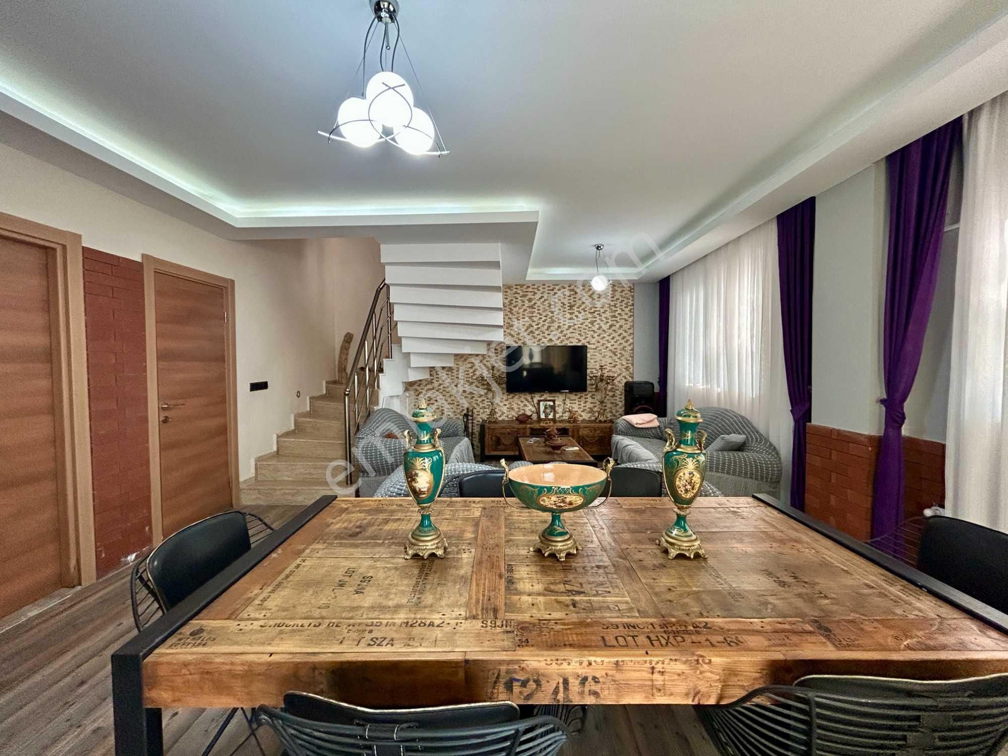 Kuşadası Satılık 4+1 Havuzlu Villa Soğucak'ta - Görsel 24