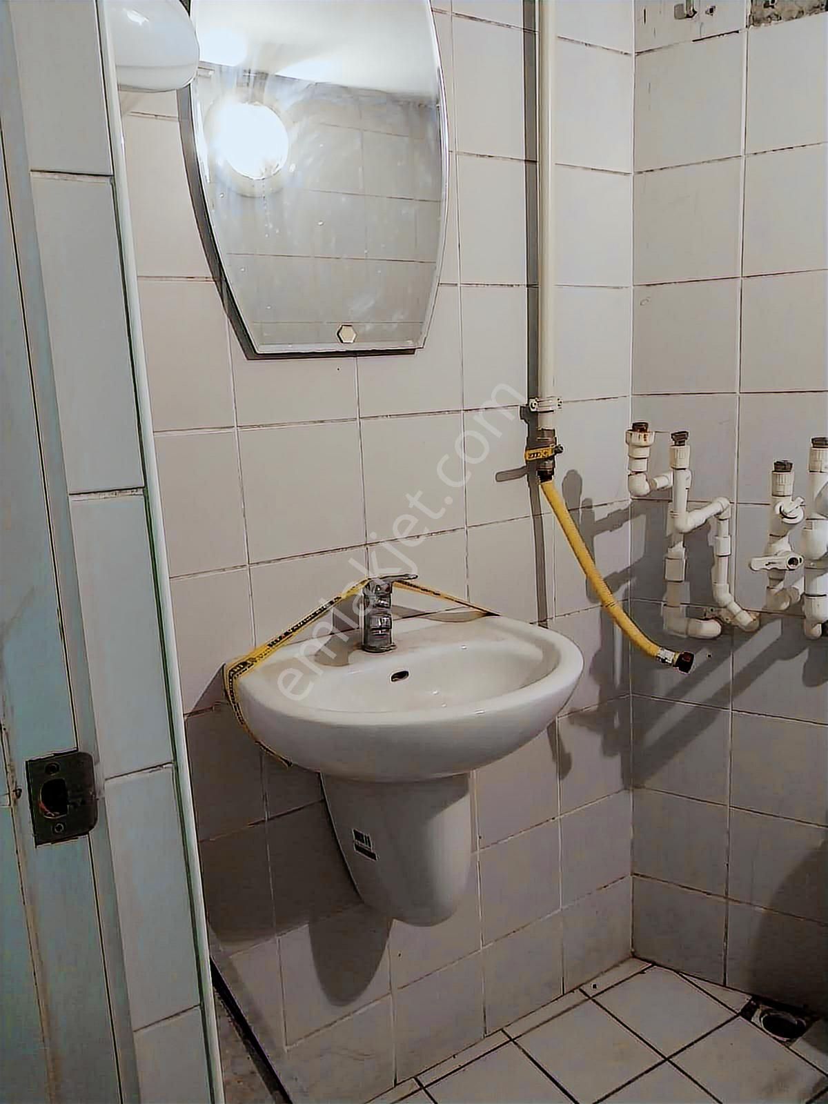 Chn Group'tan Pendik E5'te Kiracılı Satılık Ticari Dükkan - Görsel 6