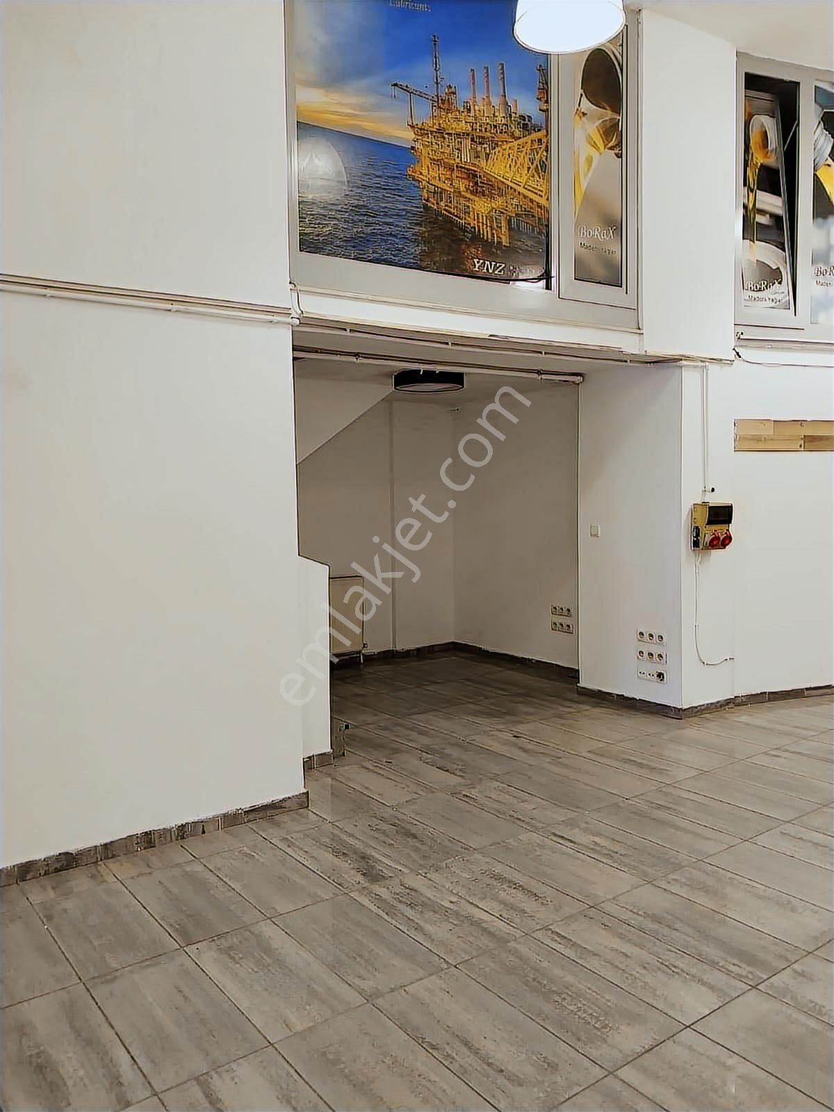 Chn Group'tan Pendik E5'te Kiracılı Satılık Ticari Dükkan - Görsel 14