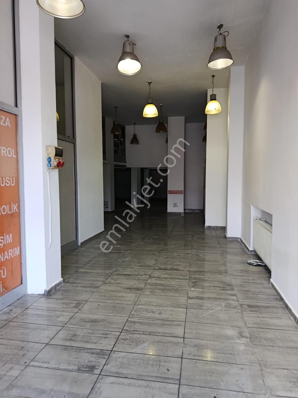 Chn Group'tan Pendik E5'te Kiracılı Satılık Ticari Dükkan - Görsel 2